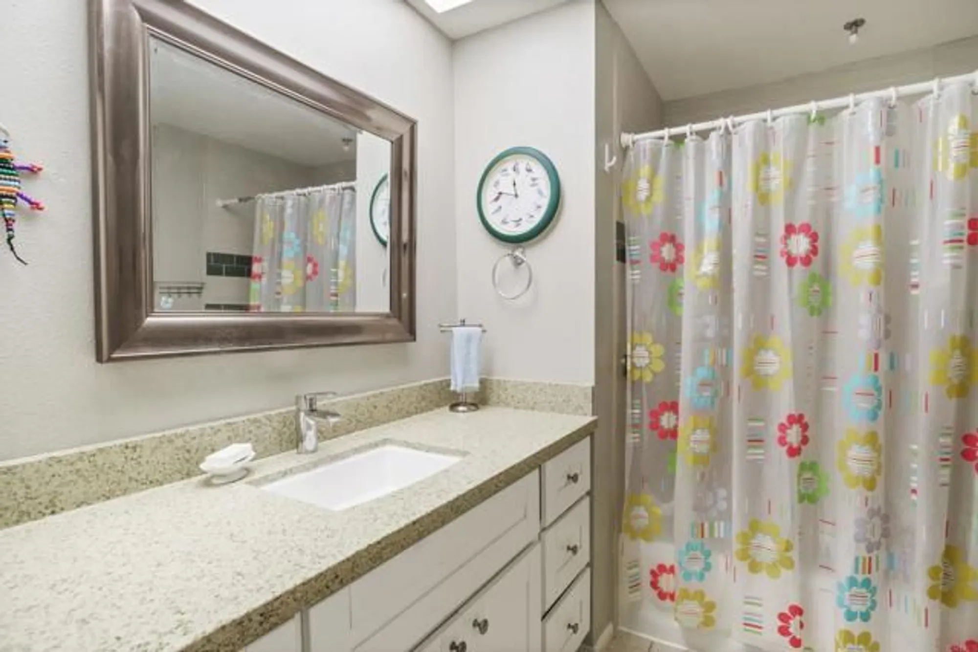Property Slideshow image 10 of 26 | 3685 vista campana n unit 16, Oceanside, CA, 92057