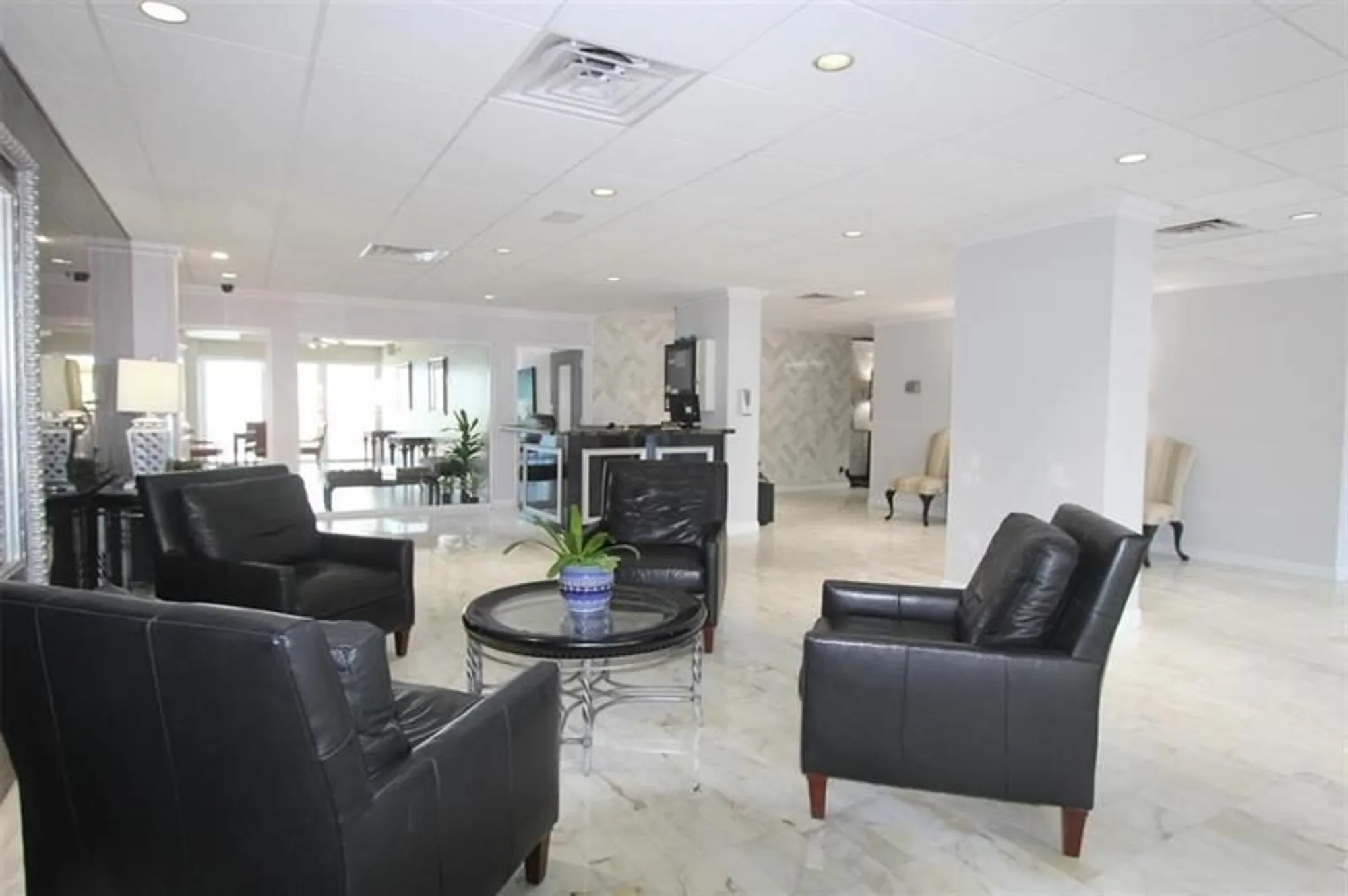 Property Slideshow image 26 of 29 | 3233 ne 34th st 505, Fort Lauderdale, FL, 33308