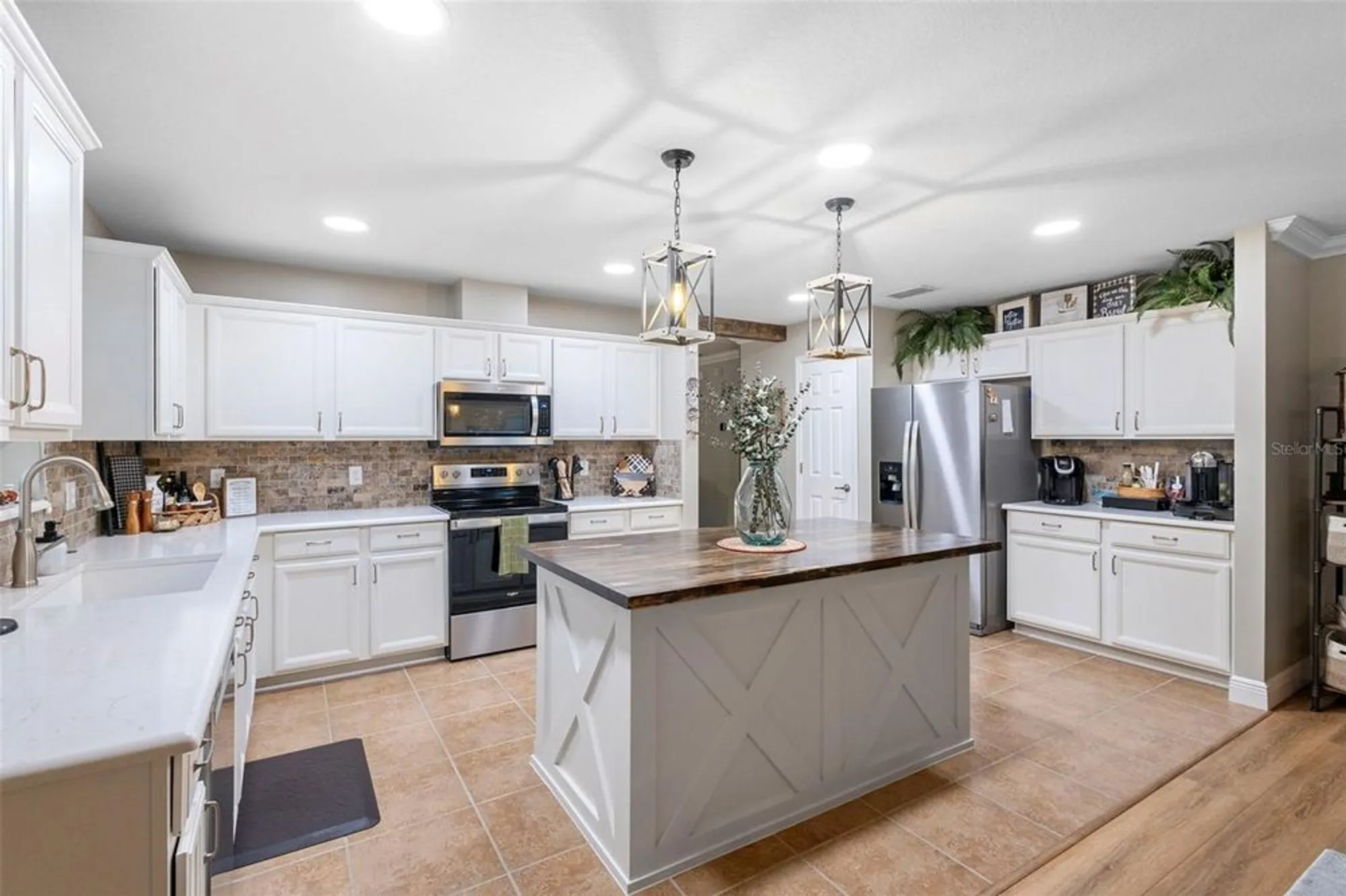 Property Slideshow image 17 of 52 | 30118 cheval st, Mount Dora, FL, 32757