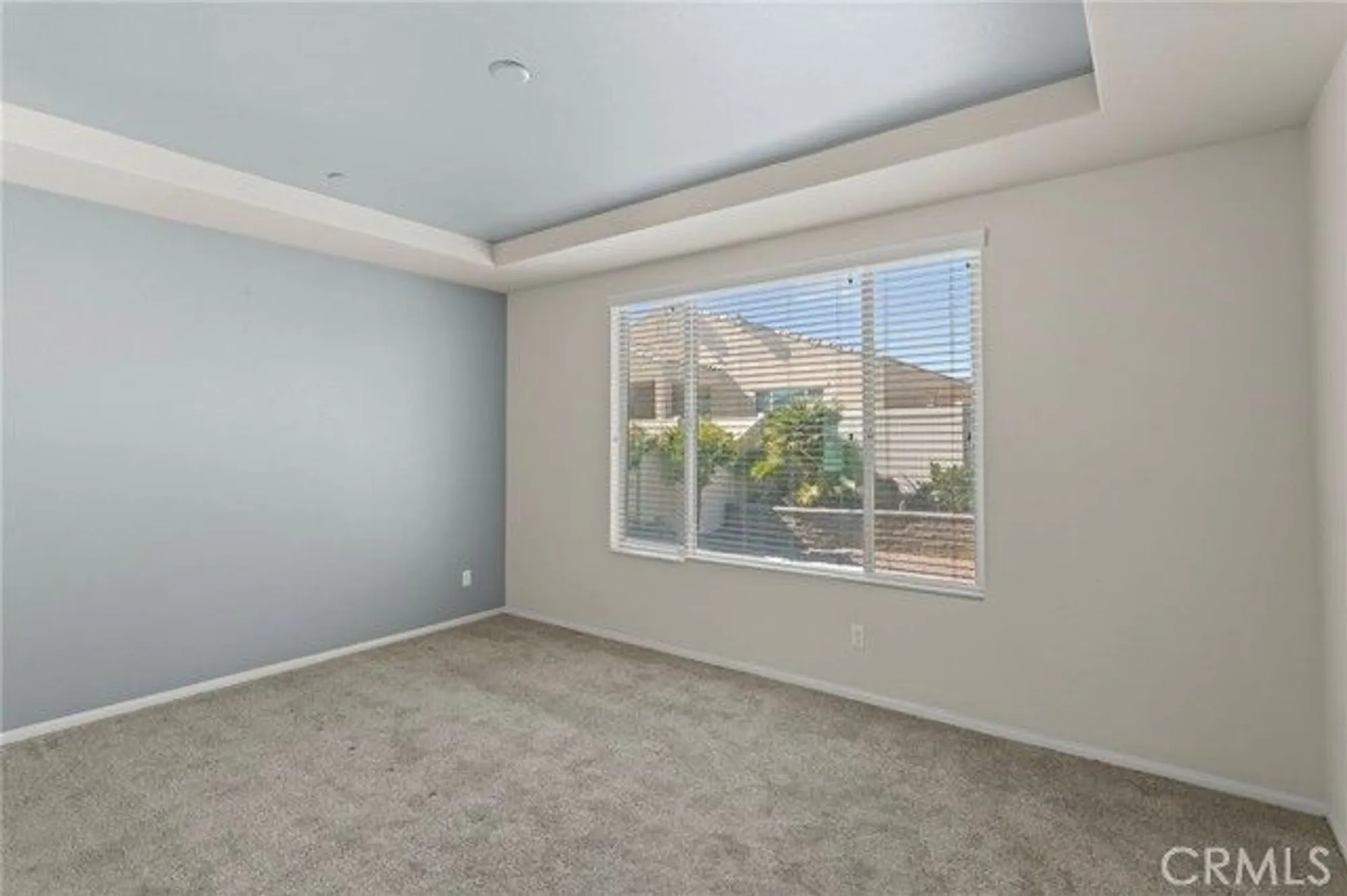 Property Slideshow image 14 of 27 | 19156 doral st, Apple Valley, CA, 92308