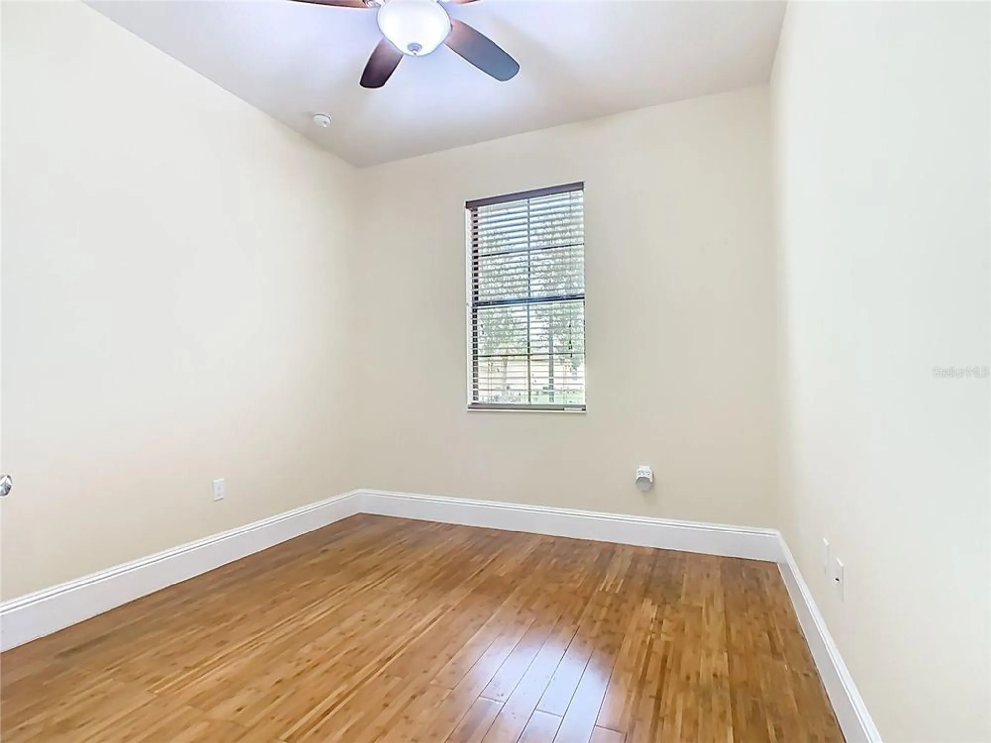 Property Slideshow image 21 of 42 | 784 grand canal dr, Poinciana, FL, 34759