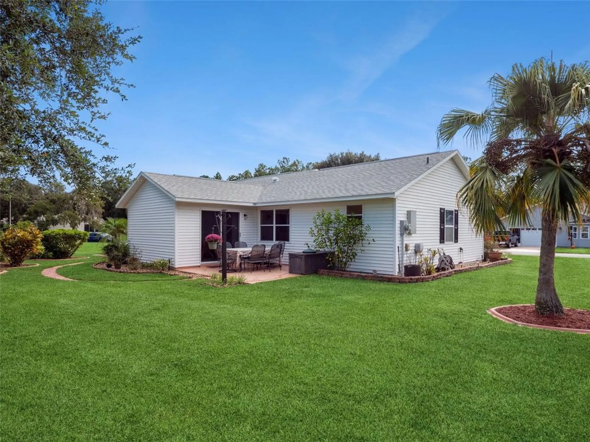 Property Slideshow image 26 of 81 | 26104 newcombe cir, Leesburg, FL, 34748
