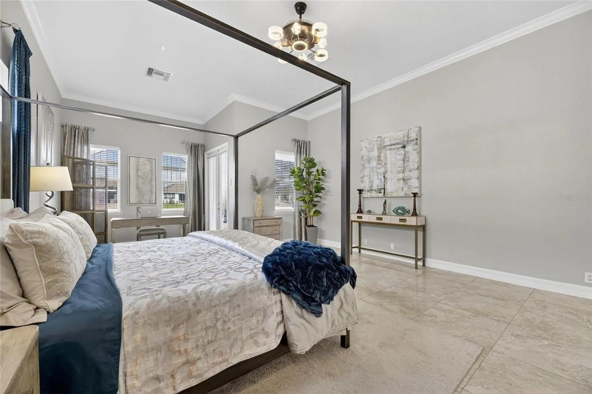 Property Slideshow image 20 of 99 | 719 islebay dr, Apollo Beach, FL, 33572