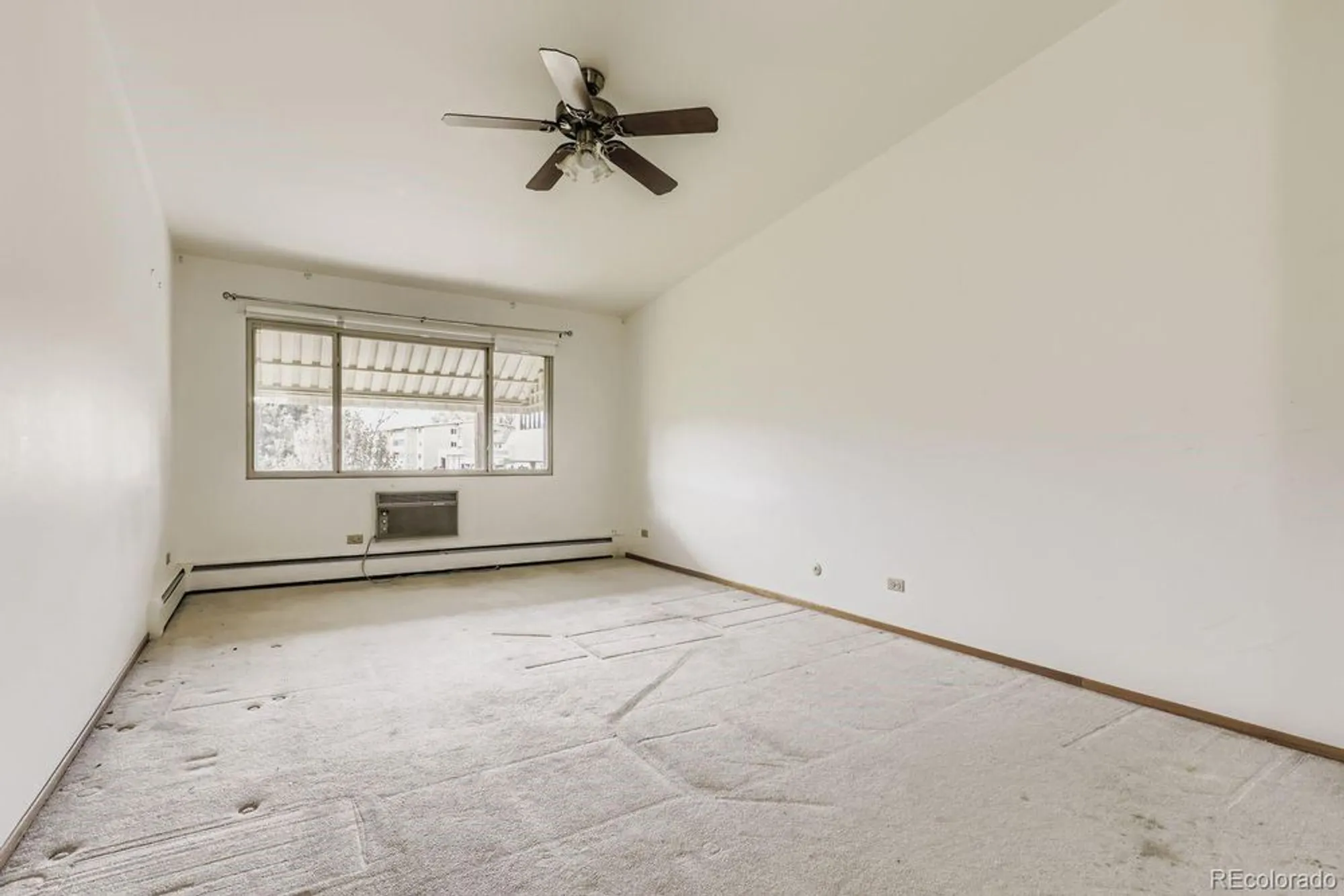 Property Slideshow image 15 of 24 | 625 s clinton st 7b, Denver, CO, 80247