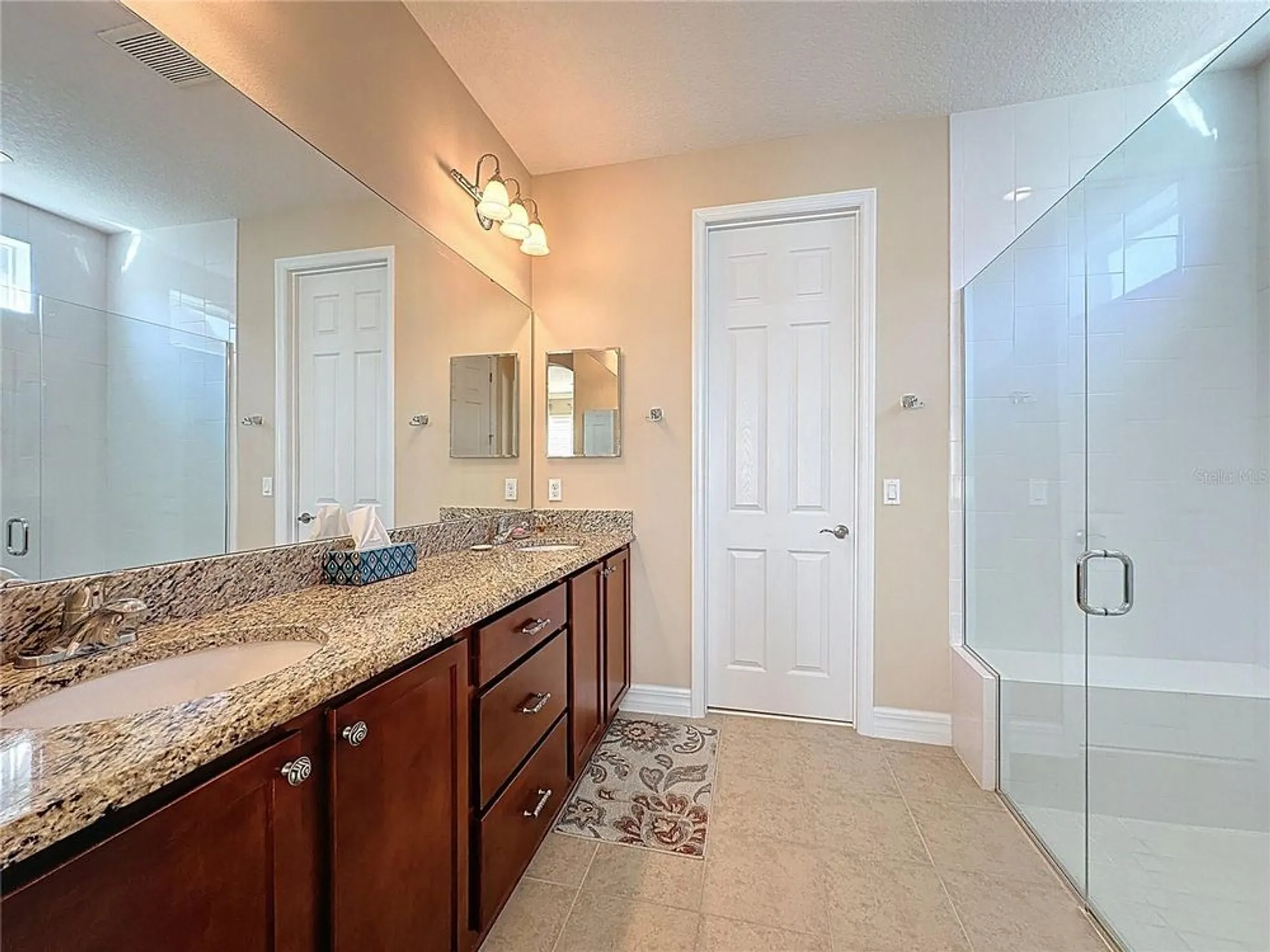 Property Slideshow image 22 of 43 | 404 silver maple rd, Groveland, FL, 34736