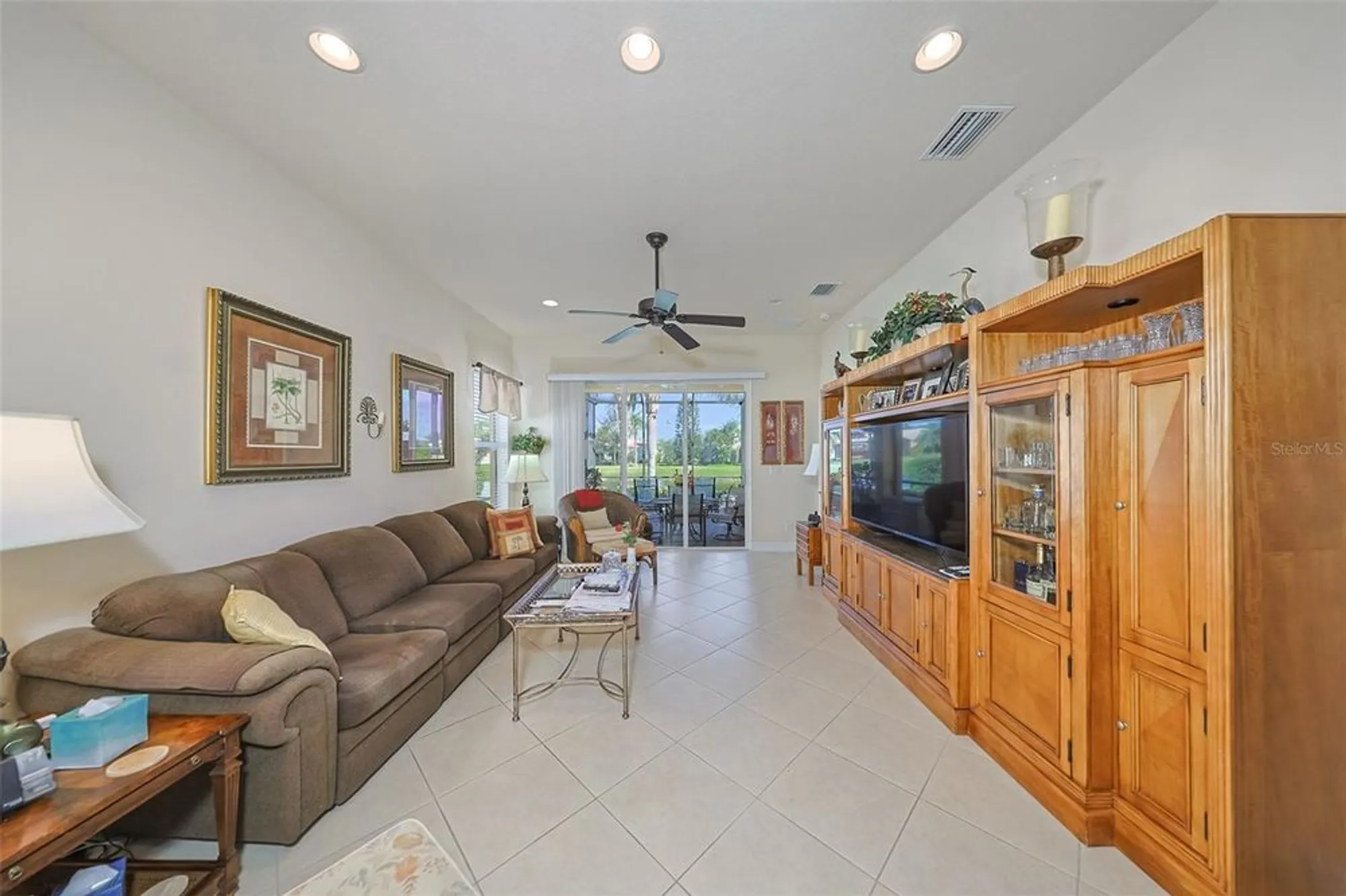Property Slideshow image 26 of 67 | 15948 cobble mill dr, Wimauma, FL, 33598