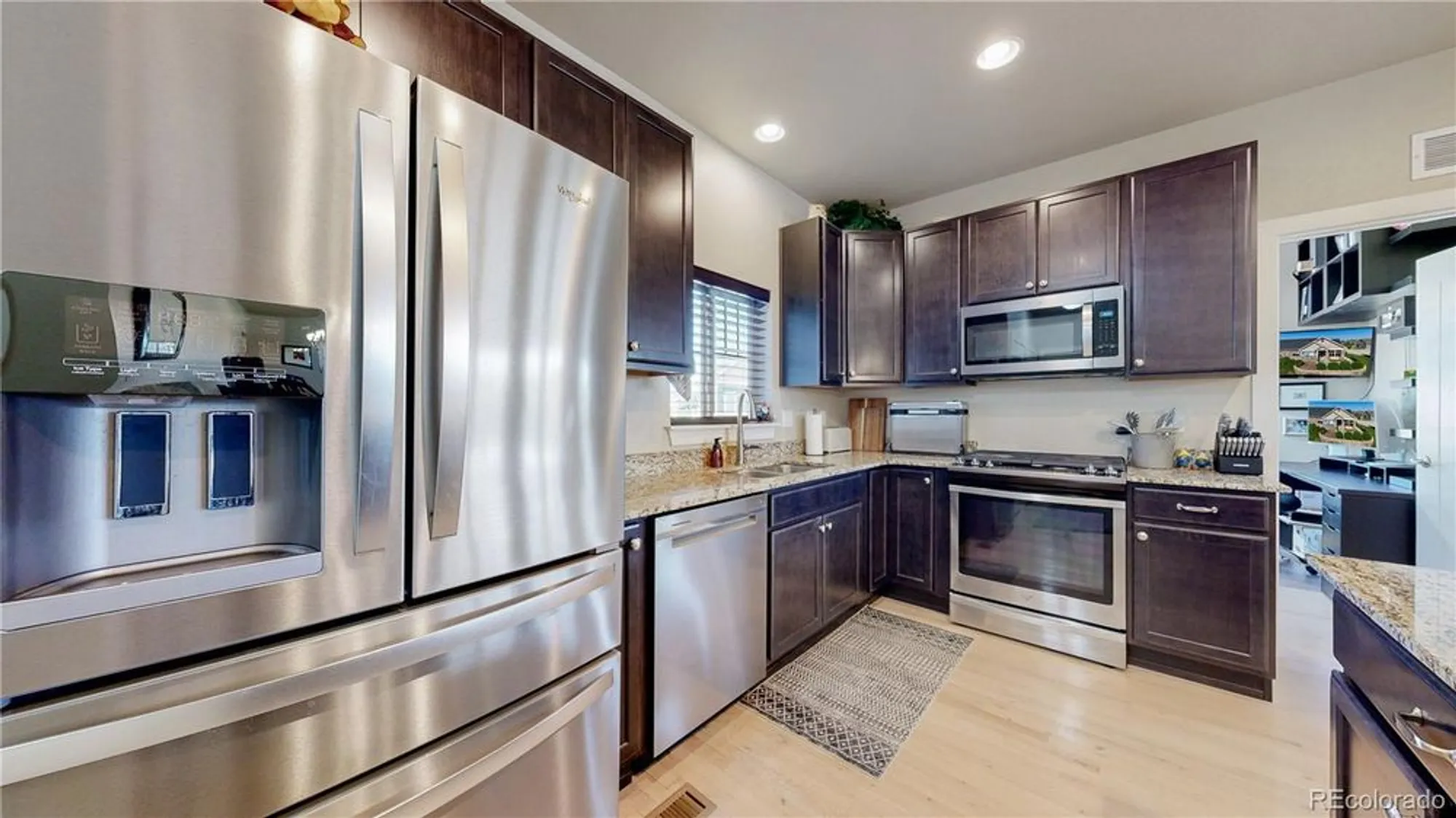 Property Slideshow image 13 of 44 | 12604 madison way, Thornton, CO, 80241