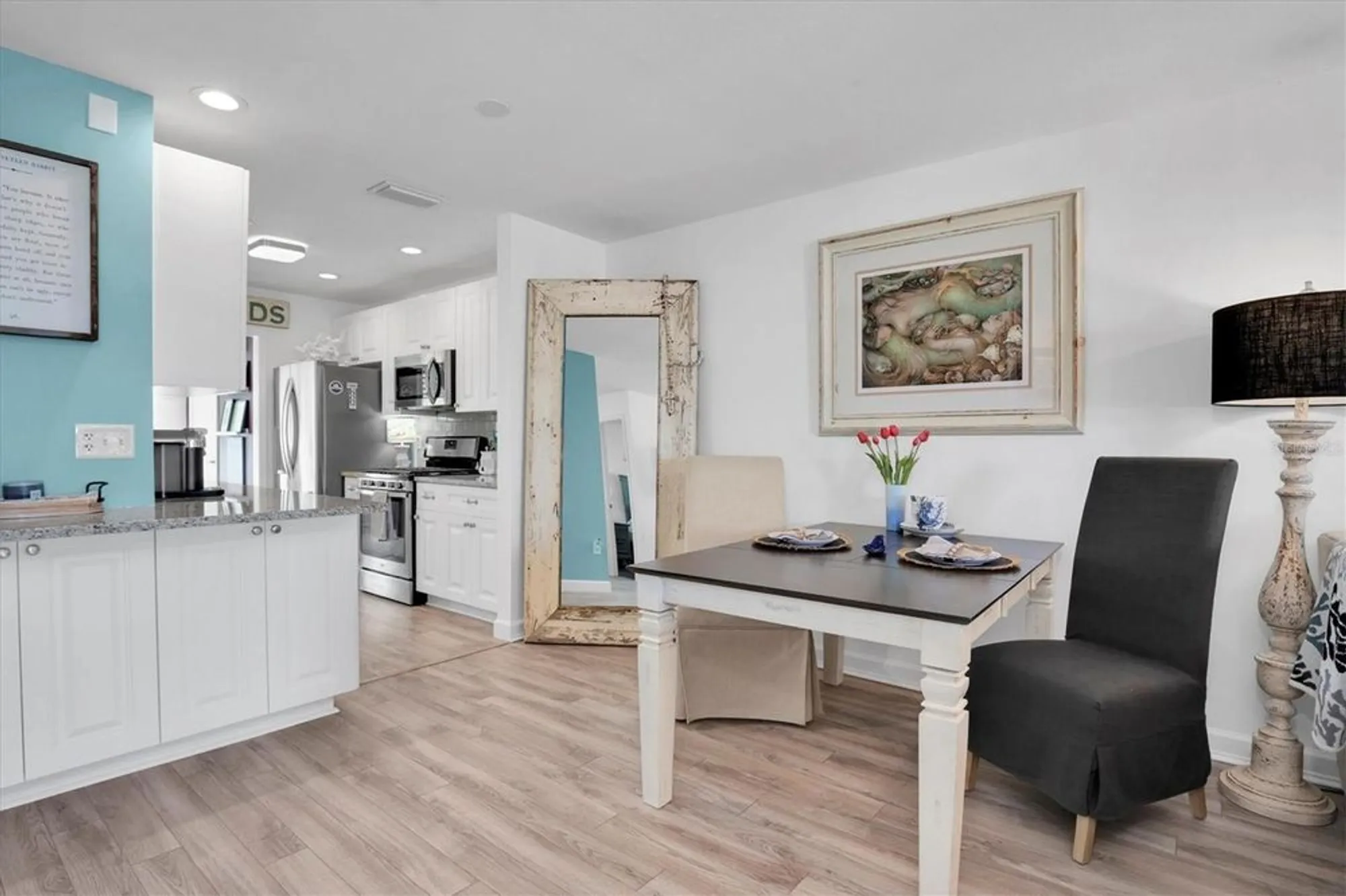Property Slideshow image 11 of 37 | 5623 80th st n unit 505, Saint Petersburg, FL, 33709