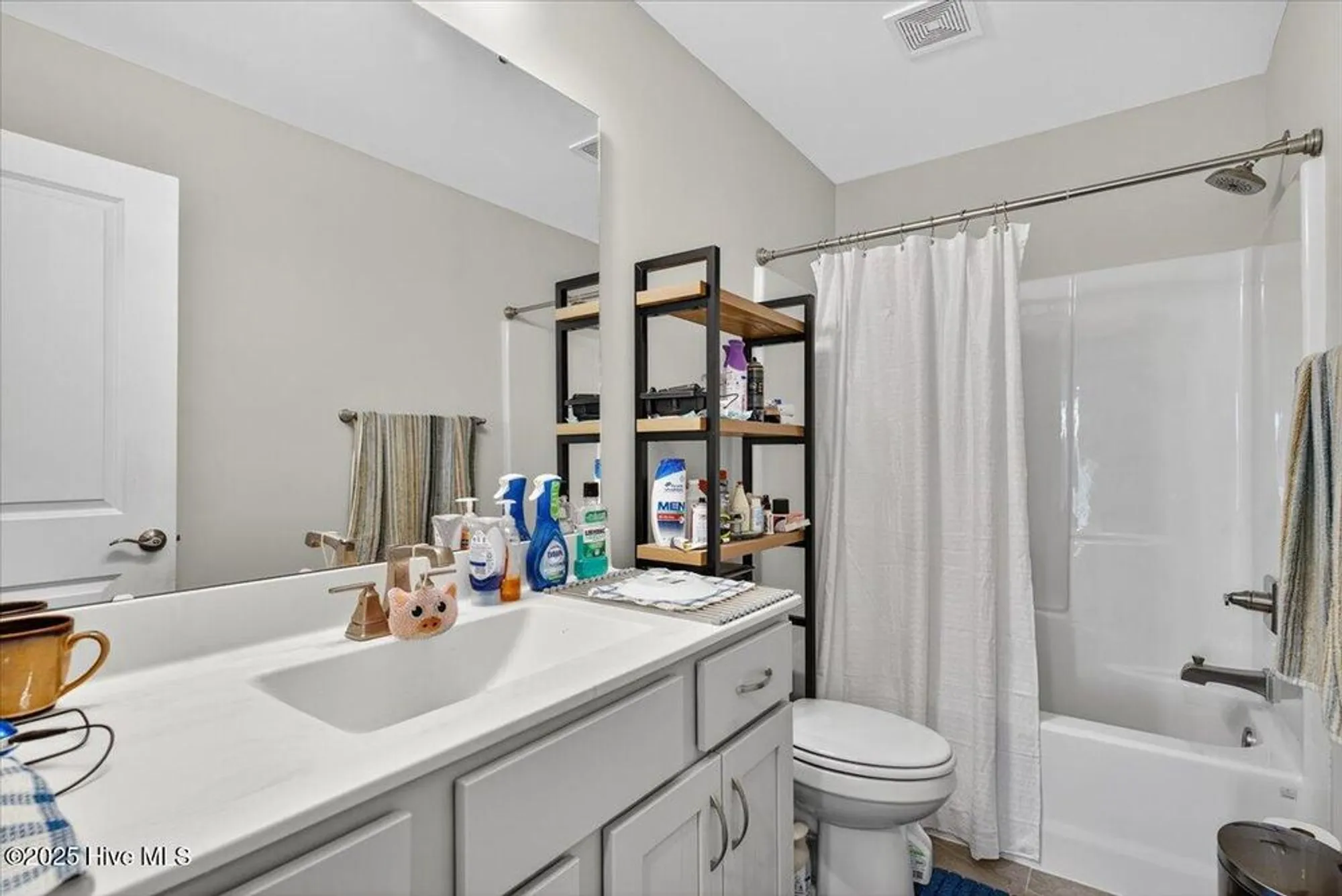 Property Slideshow image 19 of 32 | 7334 oakland country ct, Winnabow, NC, 28479