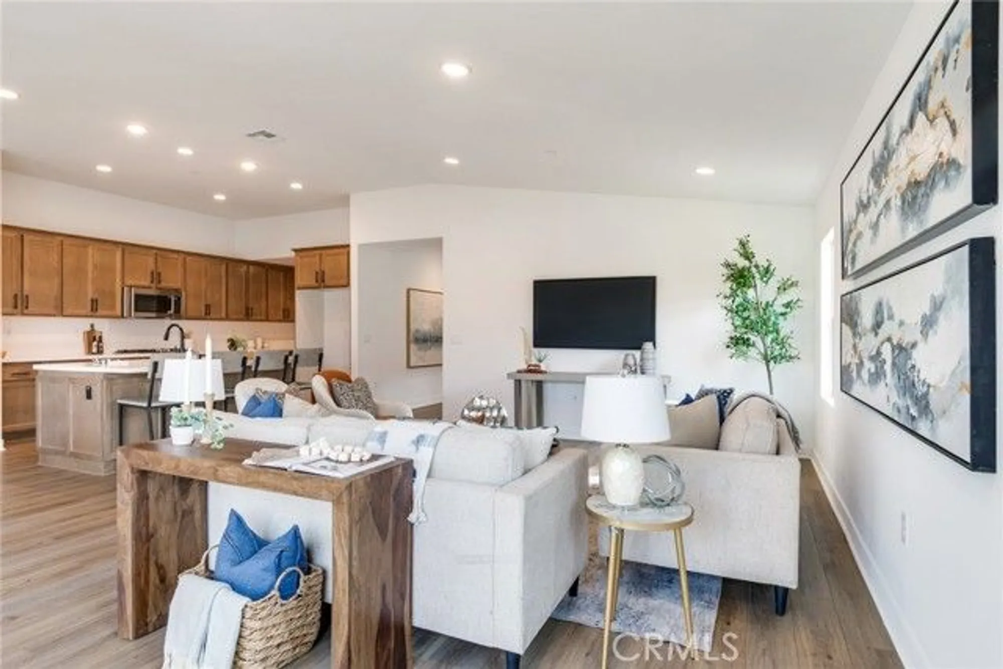 Property Slideshow image 8 of 23 | 1577 harmonie way, Beaumont, CA, 92223