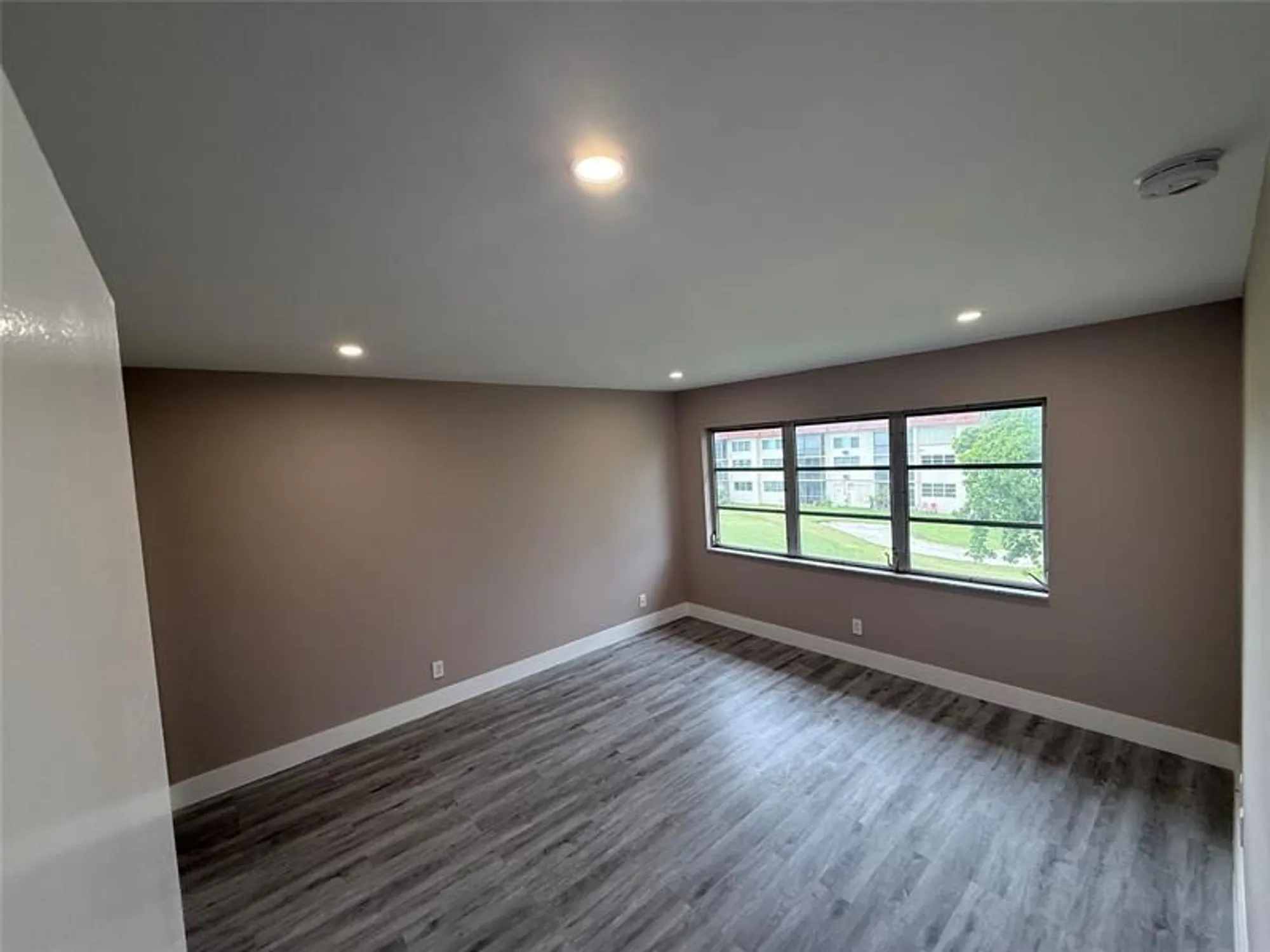 Property Slideshow image 41 of 53 | 8962 s hollybrook blvd 308, Pembroke Pines, FL, 33025