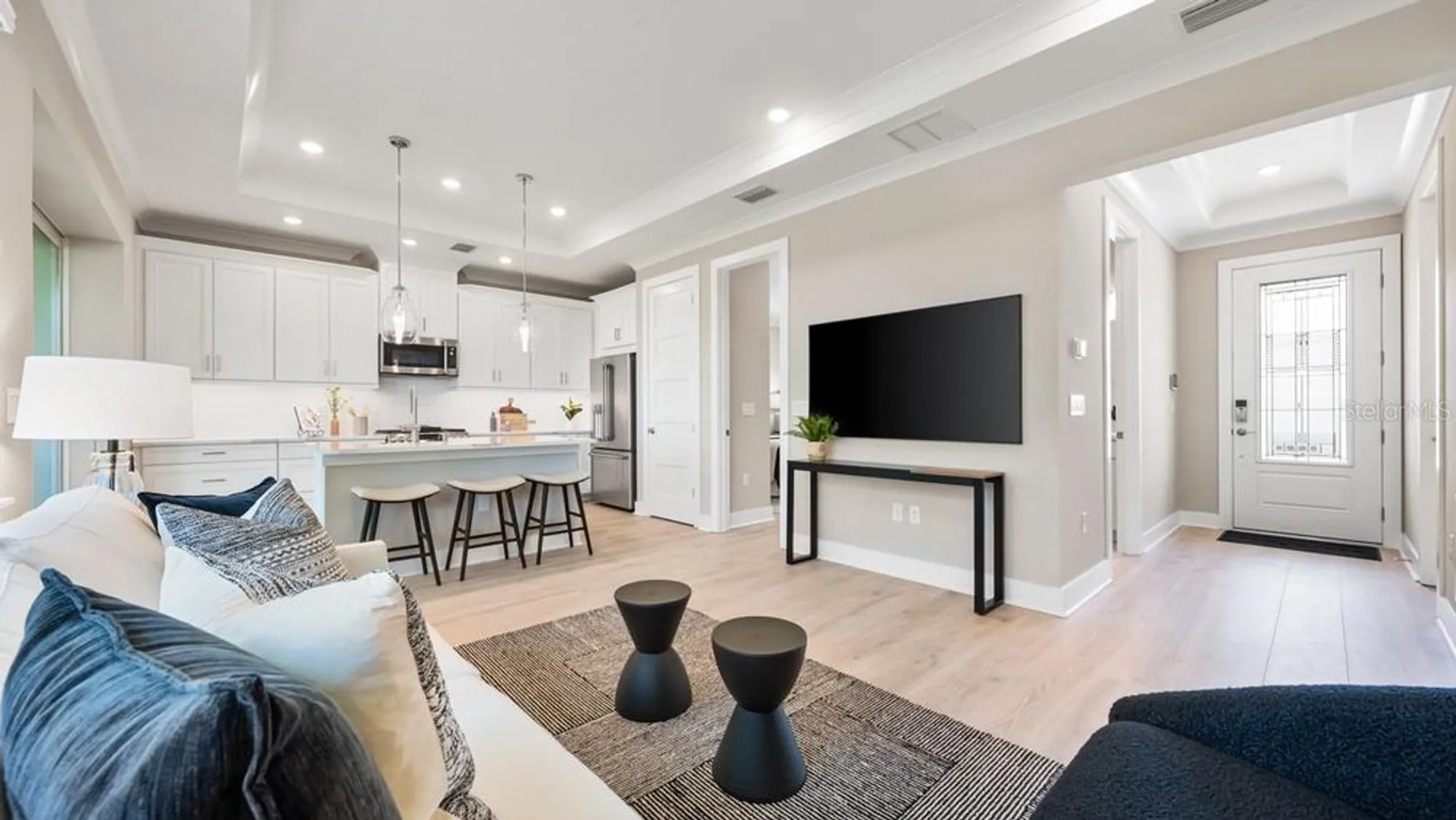 Property Slideshow image 9 of 65 | 4068 santa caterina blvd # 101, Bradenton, FL, 34211