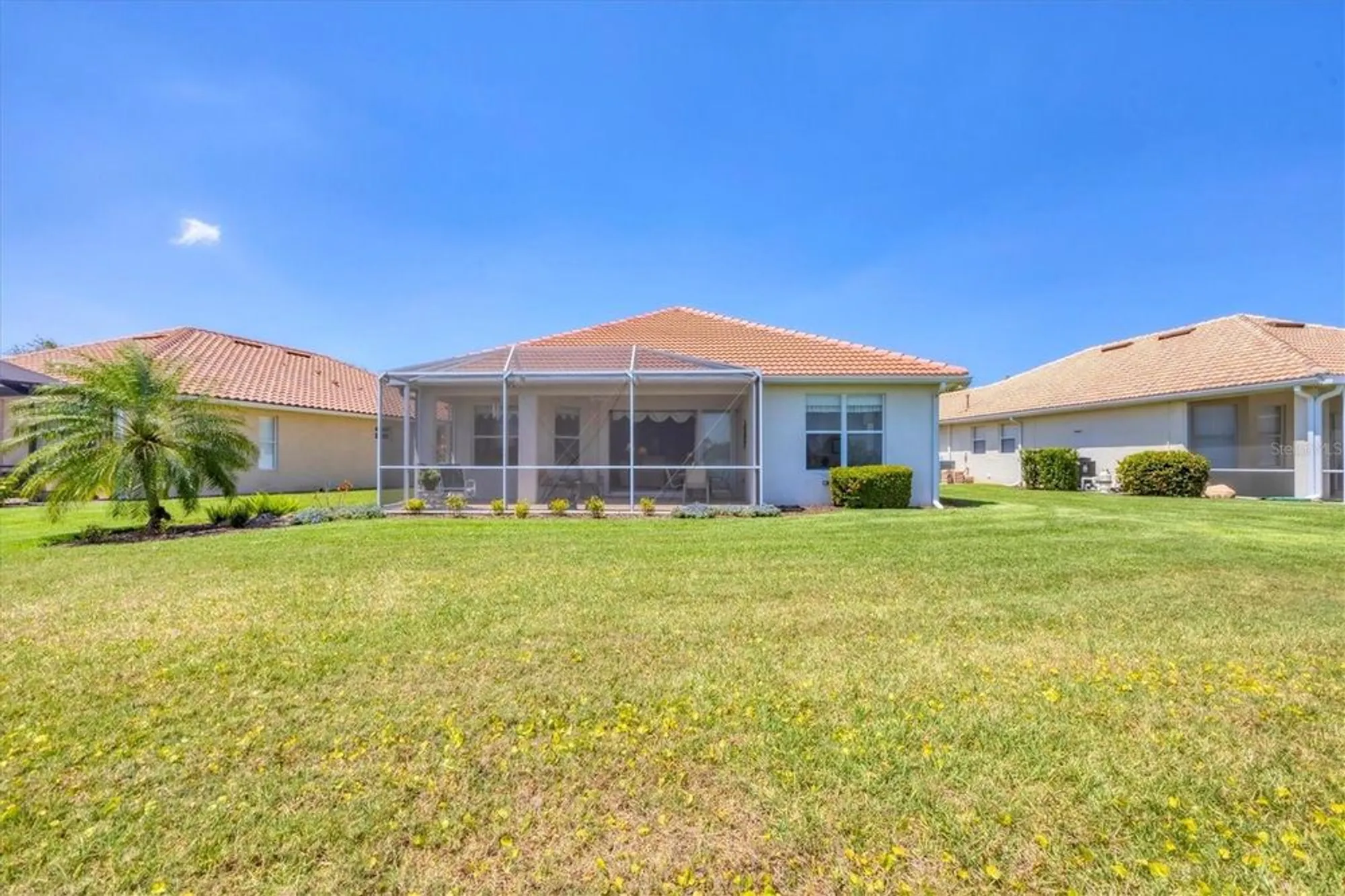 Property Slideshow image 31 of 66 | 4427 blue heron cir, North Port, FL, 34287