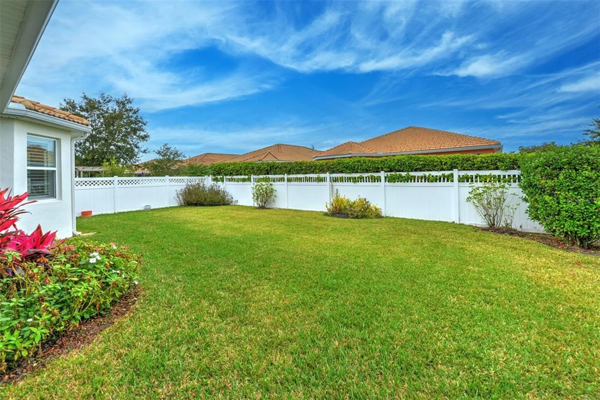 Property Slideshow image 7 of 47 | 3447 luna bella ln, New Smyrna Beach, FL, 32168