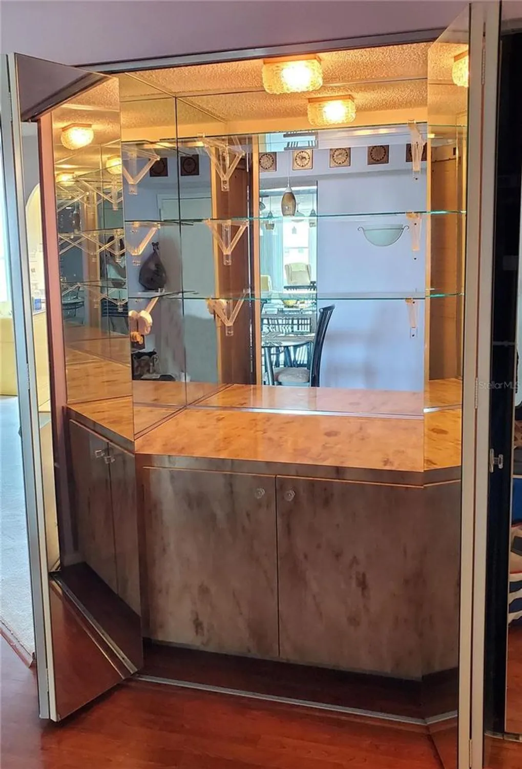 Property Slideshow image 9 of 24 | 632 edgewater dr 832, Dunedin, FL, 34698