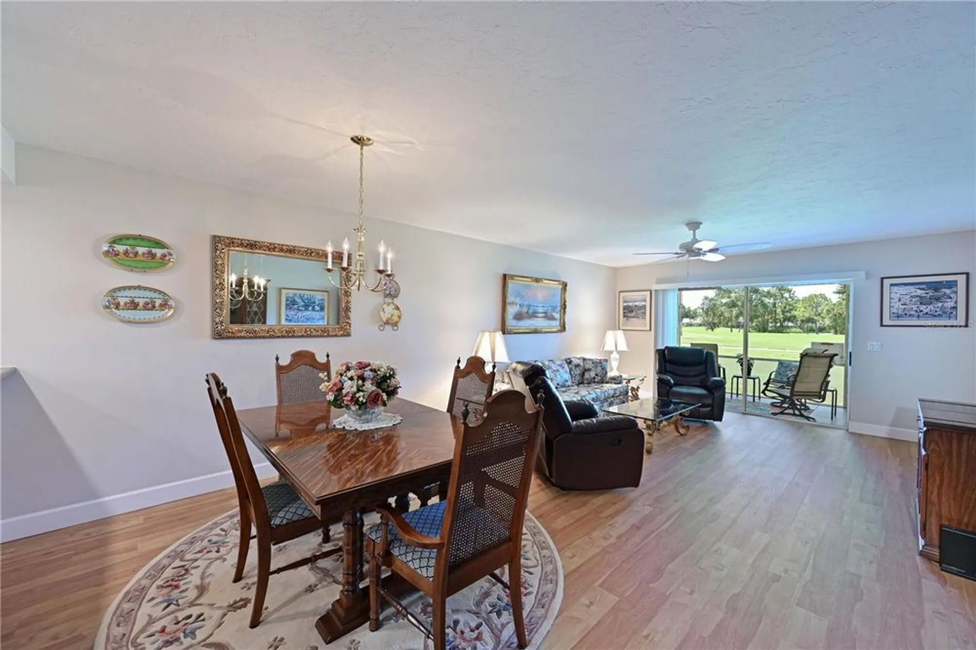 Property Slideshow image 11 of 70 | 6904 drewrys blf apt 803, Bradenton, FL, 34203