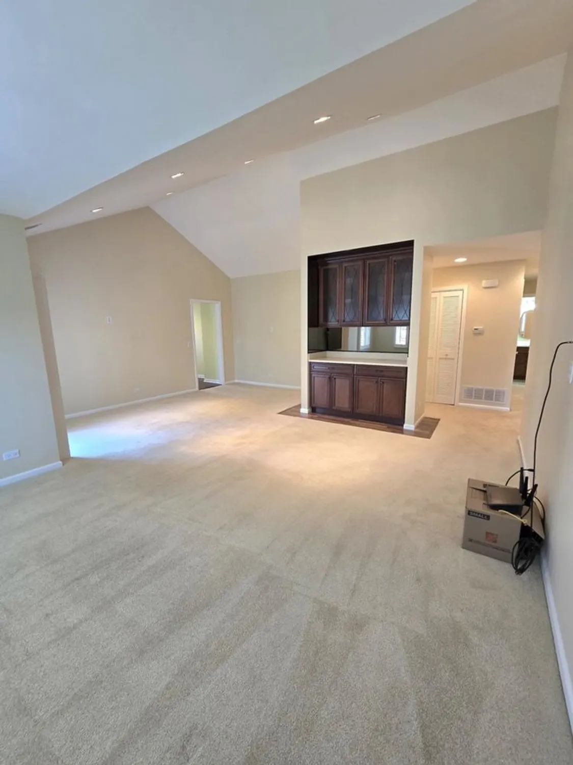 Property Slideshow image 11 of 43 | 603 thistle ln, Prospect Heights, IL, 60070