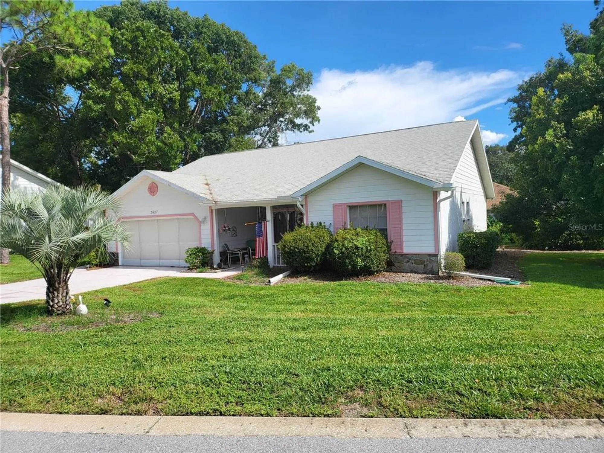 Property Slideshow image 1 of 15 | 2687 royal ridge dr, Spring Hill, FL, 34606