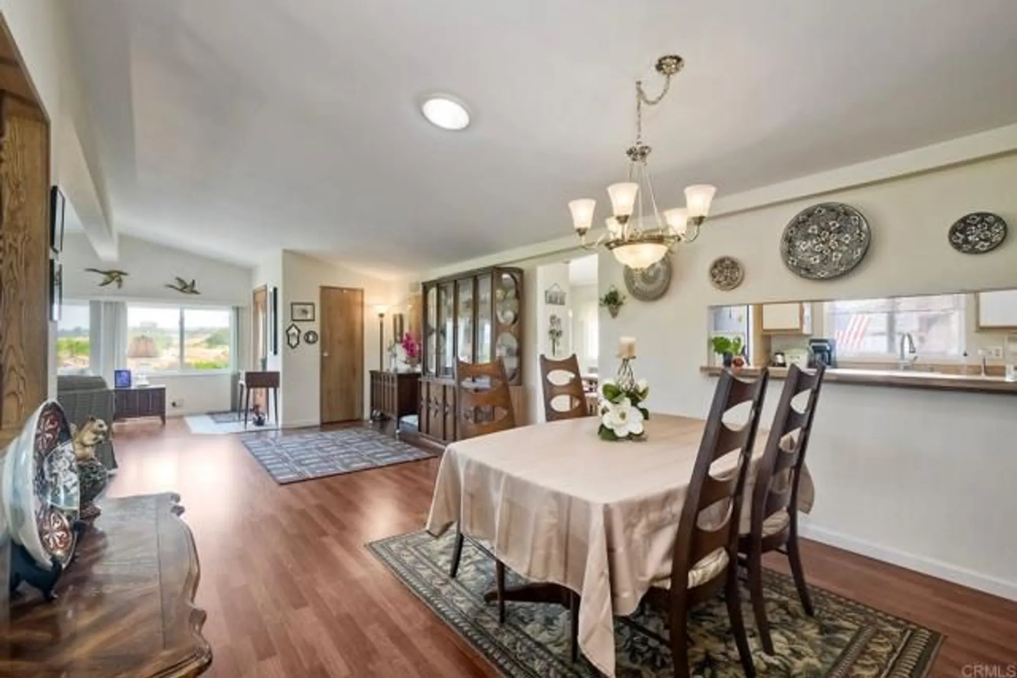 Property Slideshow image 11 of 36 | 1477 salem ct, Oceanside, CA, 92057