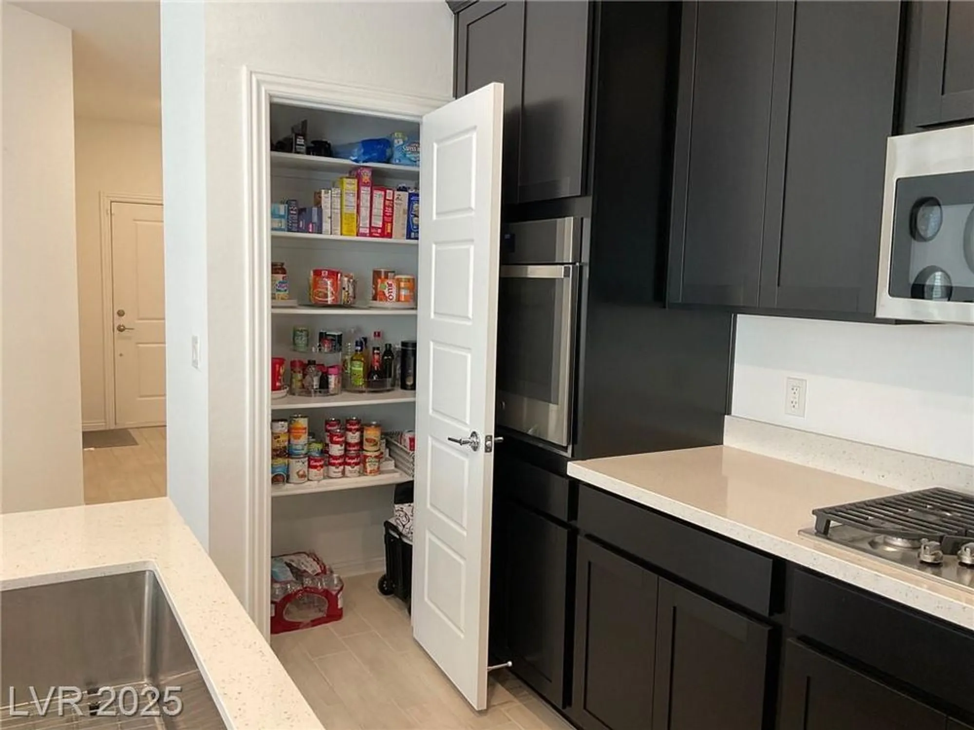 Property Slideshow image 13 of 67 | 2555 hampton rd 4209, Henderson, NV, 89052
