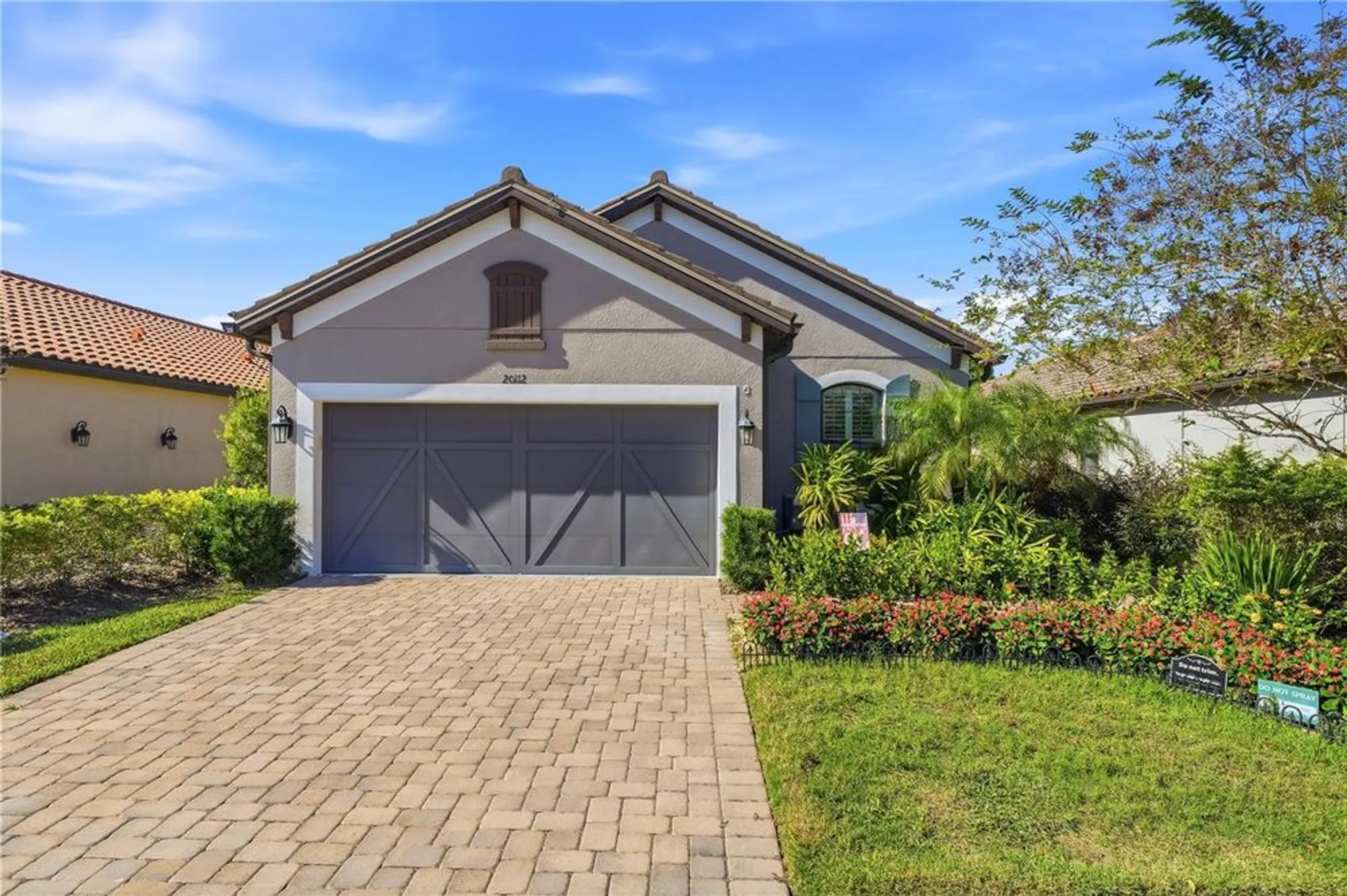 Property Slideshow image 1 of 70 | 20112 sorano hill pl, Tampa, FL, 33647