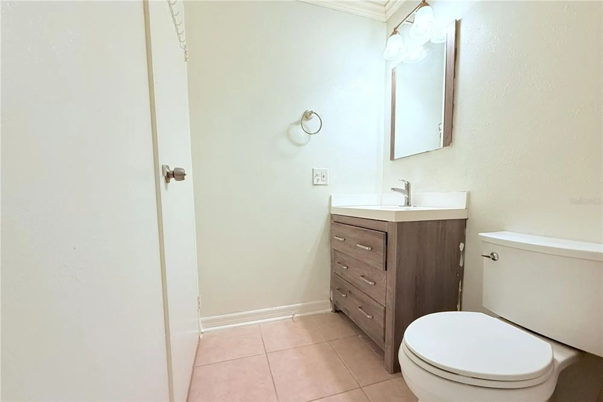 Property Slideshow image 27 of 40 | 101 cambridge trl apt 194, Sun City Center, FL, 33573