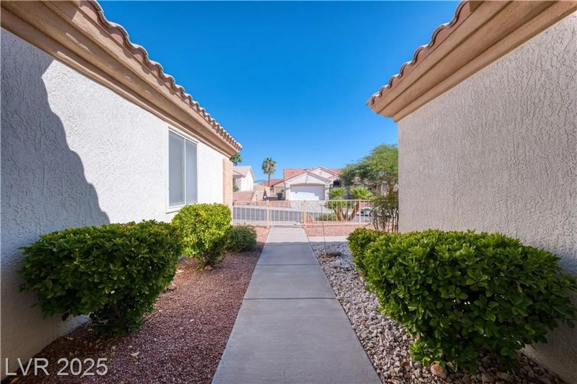 Property Slideshow image 33 of 43 | 11017 clear meadows dr, Las Vegas, NV, 89134