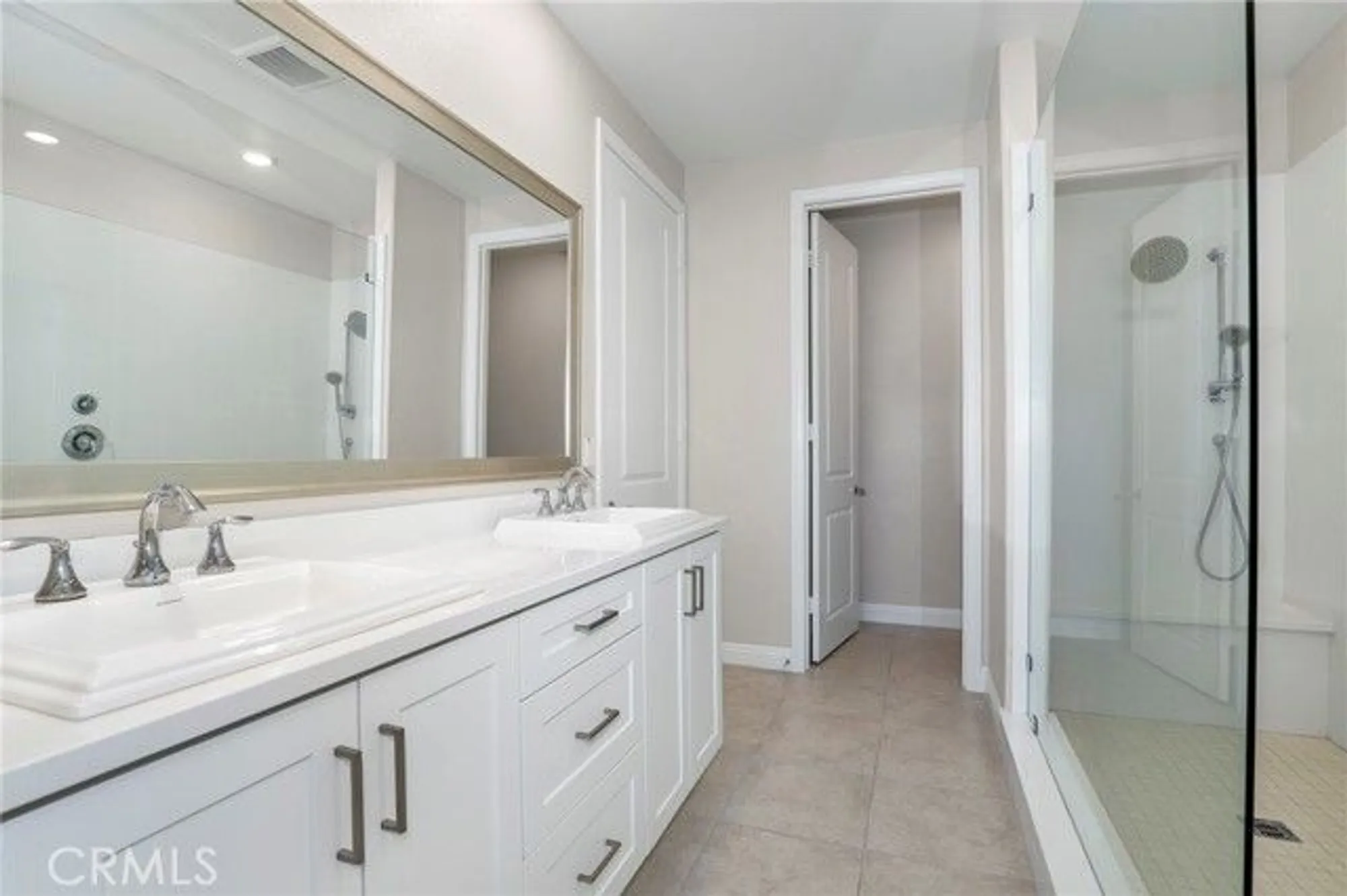 Property Slideshow image 12 of 33 | 20506 galloway dr, Saugus, CA, 91350