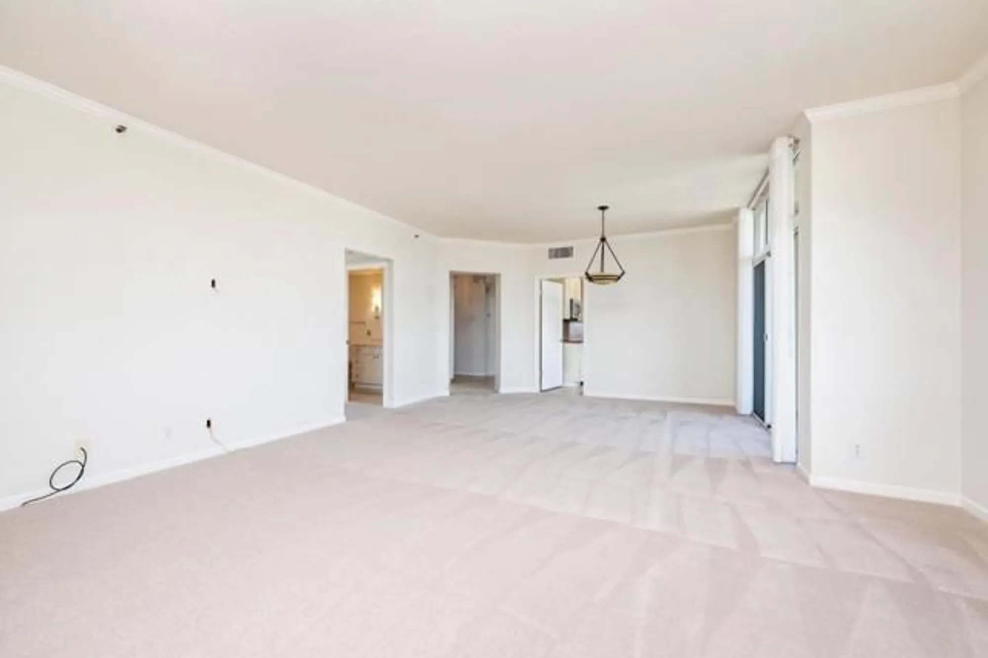 Property Slideshow image 11 of 24 | 1 baldwin ave 903, San Mateo, CA, 94401
