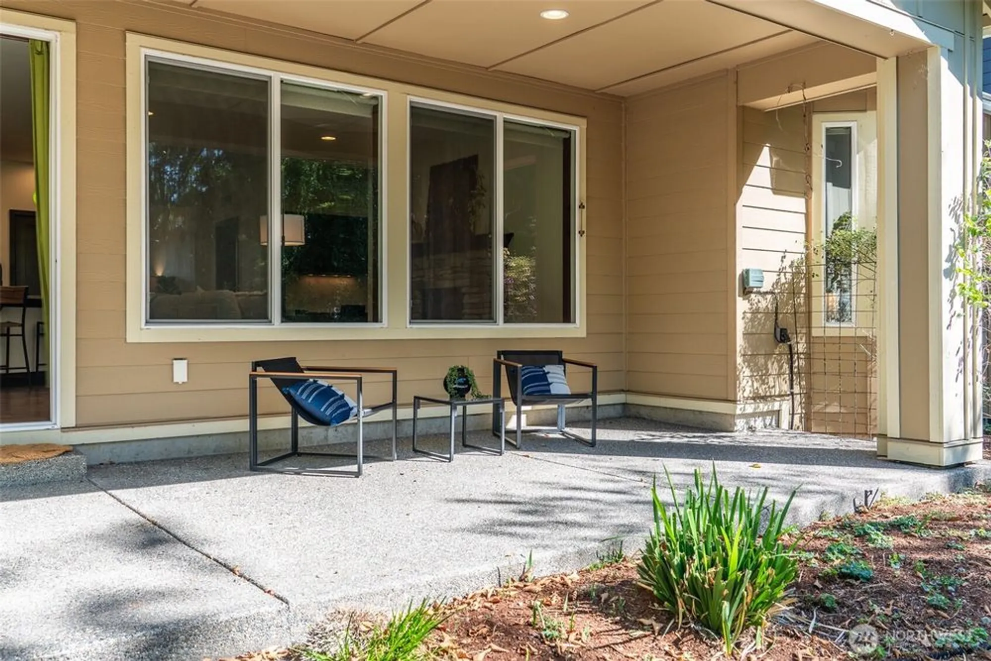 Property Slideshow image 19 of 28 | 14226 189th ave, Bonney Lake, WA, 98391