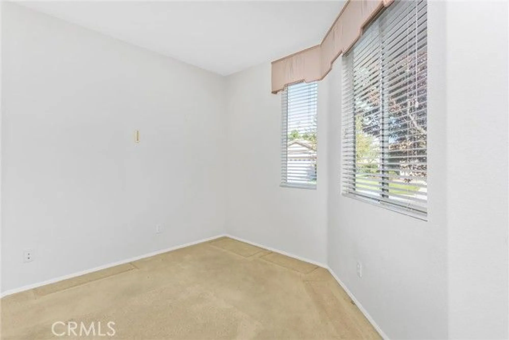 Property Slideshow image 14 of 35 | 5776 orange tree ave, Banning, CA, 92220