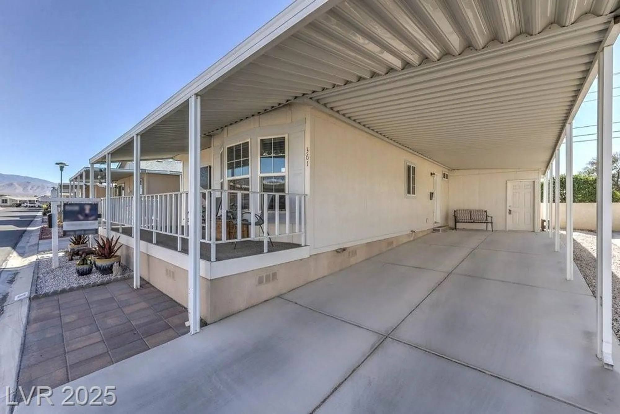 Property Slideshow image 20 of 41 | 361 montecito dr, Pahrump, NV, 89048