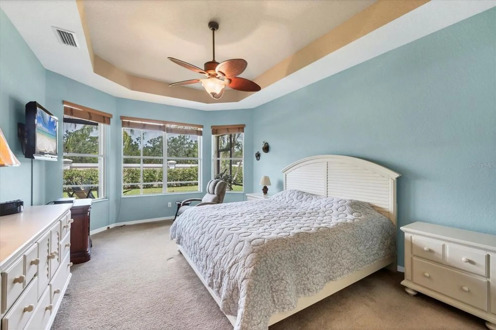 Property Slideshow image 14 of 57 | 6312 41st ct, Sarasota, FL, 34243