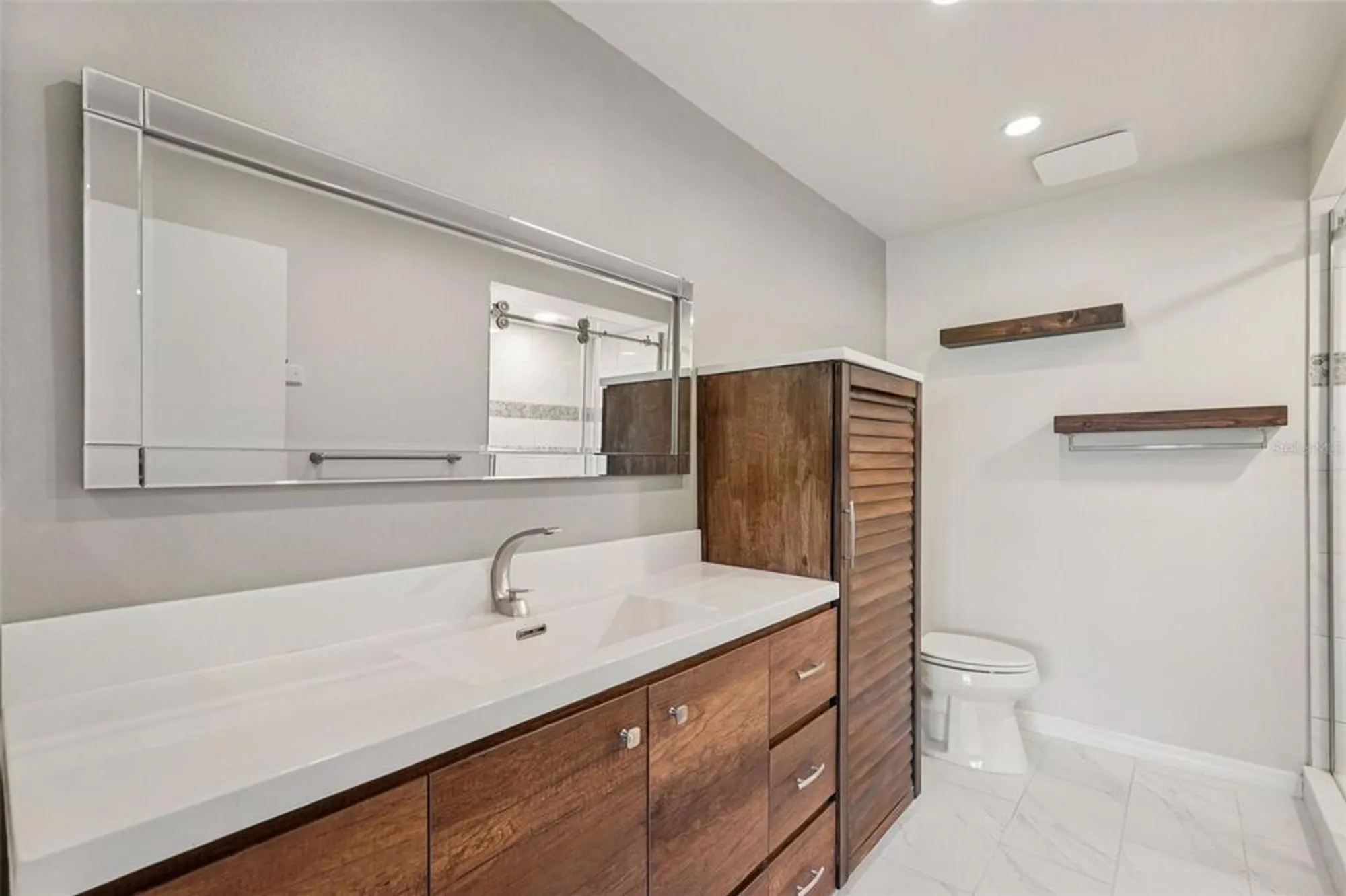 Property Slideshow image 33 of 47 | 5755 avista dr # 5755, Sarasota, FL, 34243