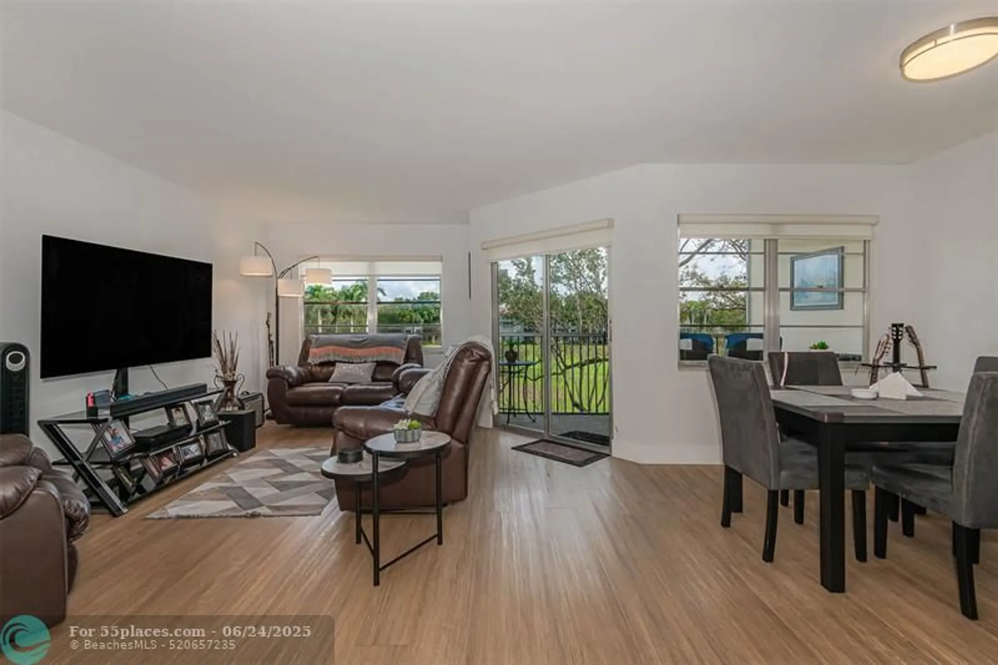Property Slideshow image 11 of 33 | 701 sw 128th ave f304, Pembroke Pines, FL, 33027