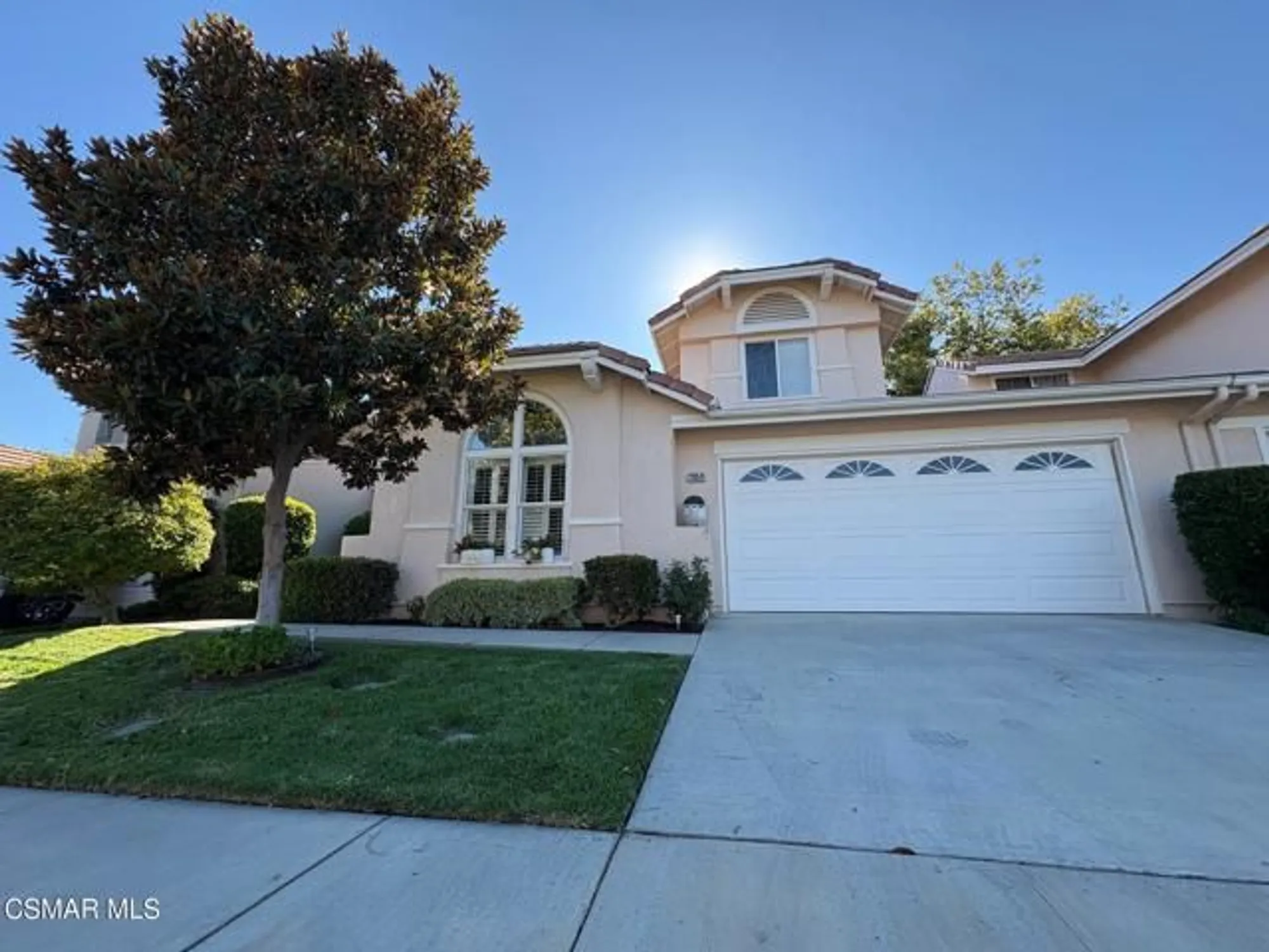 Property Slideshow image 1 of 38 | 2059 tulip ave, Simi Valley, CA, 93063