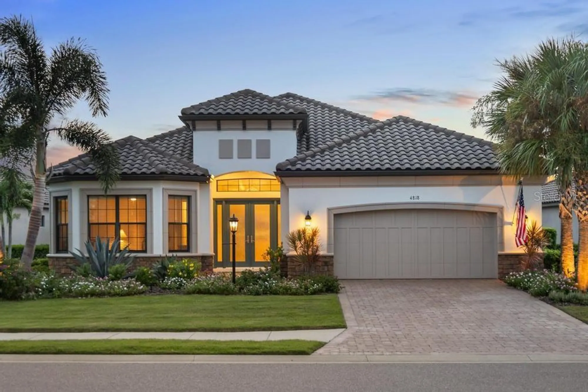 Property Slideshow image 1 of 46 | 4818 cabreo ct, Bradenton, FL, 34211