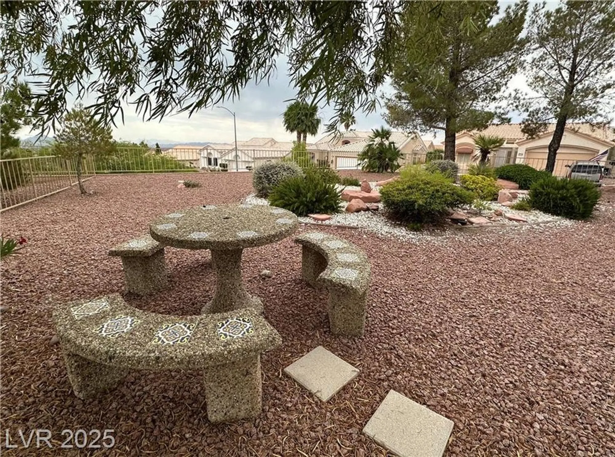 Property Slideshow image 25 of 34 | 2524 banora point dr, Las Vegas, NV, 89134