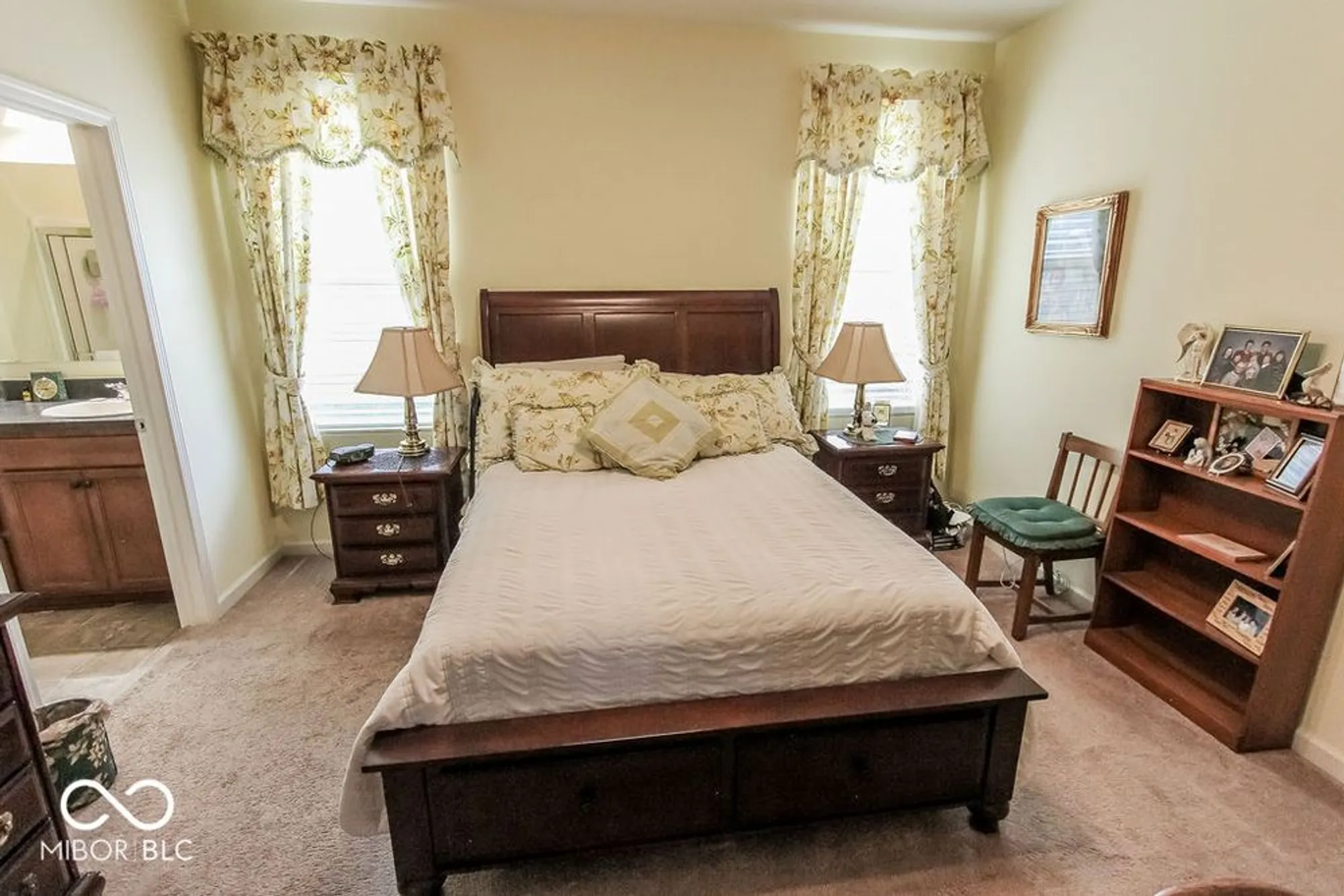 Property Slideshow image 24 of 54 | 12790 arista ln, Fishers, IN, 46037