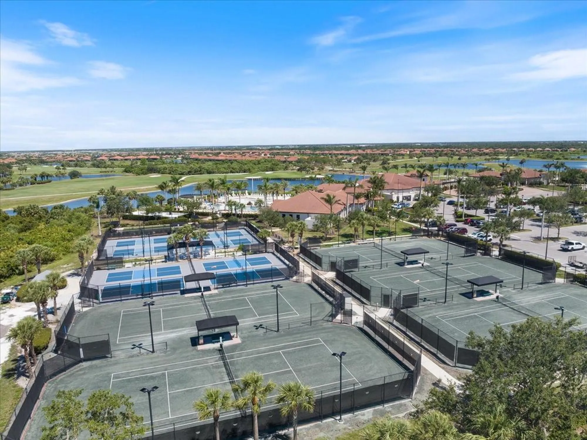 Property Slideshow image 43 of 65 | 10209 fiddlewood dr, Venice, FL, 34293