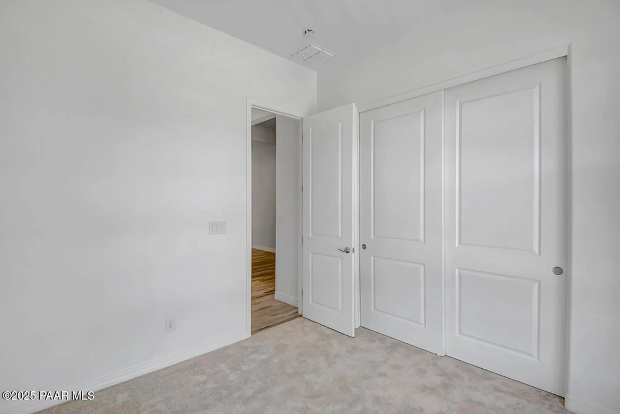 Property Slideshow image 7 of 51 | 5222 meandering trl, Prescott, AZ, 86301