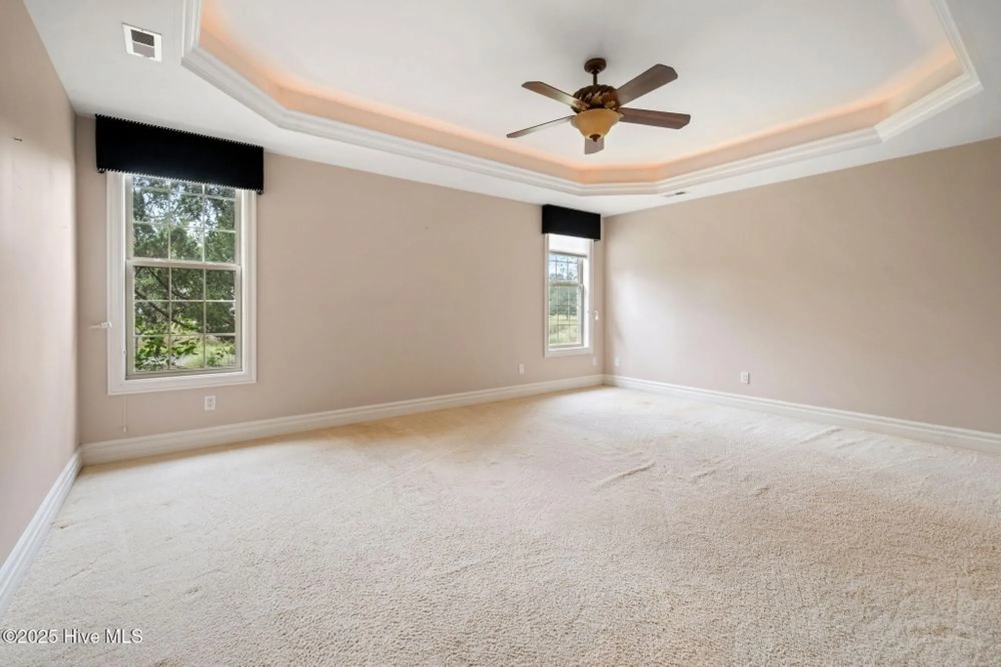 Property Slideshow image 27 of 63 | 1127 walbury ct, Leland, NC, 28451