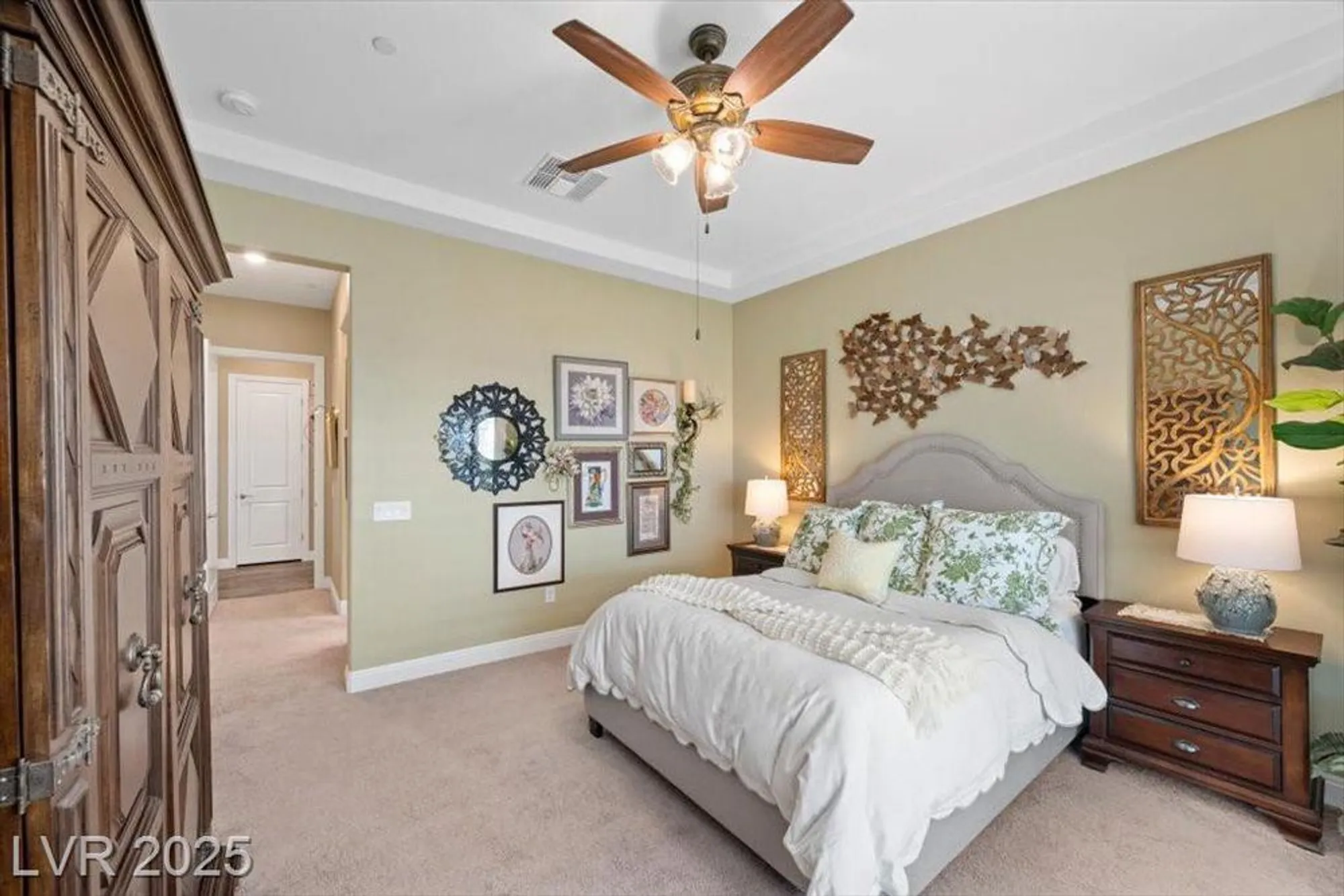 Property Slideshow image 20 of 69 | 44 stone yucca ct, Henderson, NV, 89011