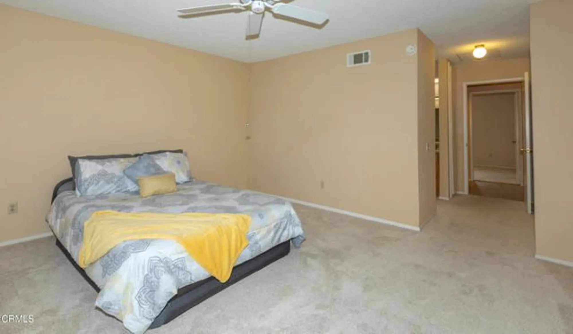 Property Slideshow image 22 of 49 | 24133 village 24, Camarillo, CA, 93012