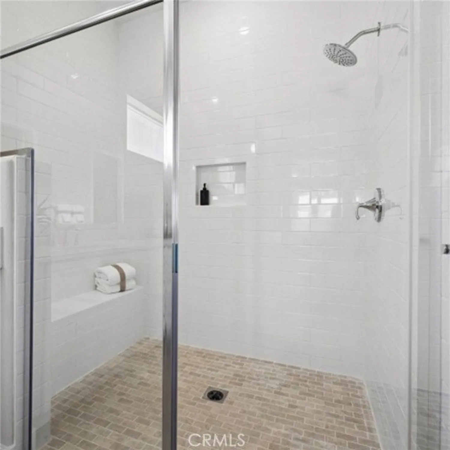 Property Slideshow image 17 of 27 | 24503 villa la sombrilla, Valencia, CA, 91354