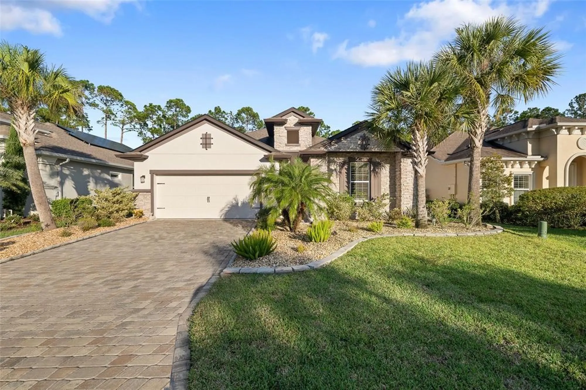 Property Slideshow image 1 of 65 | 823 creekwood dr, Ormond Beach, FL, 32174