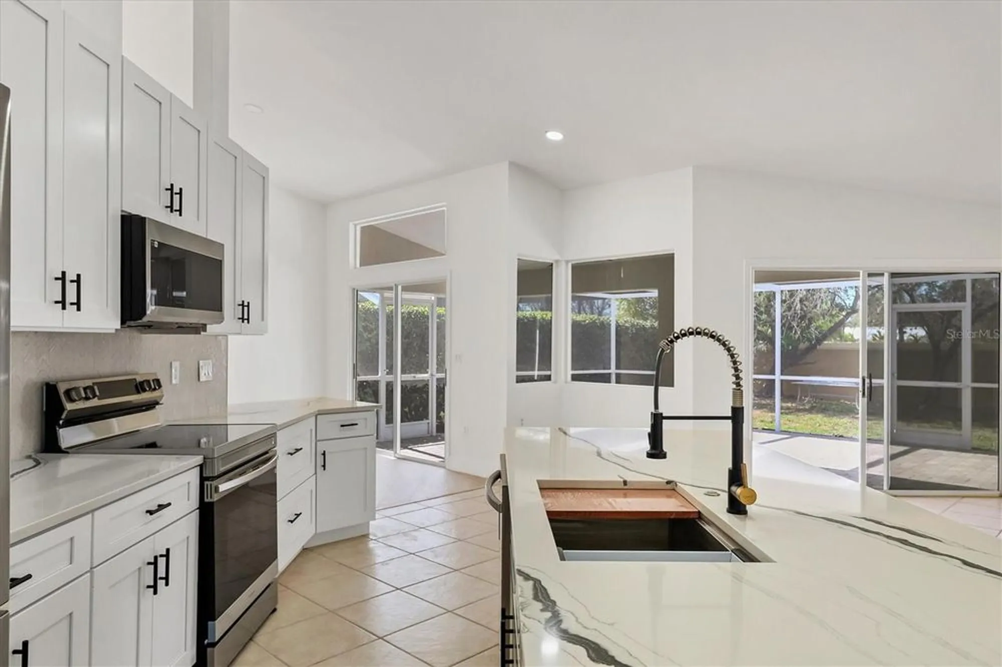 Property Slideshow image 13 of 55 | 6409 stone river rd, Bradenton, FL, 34203