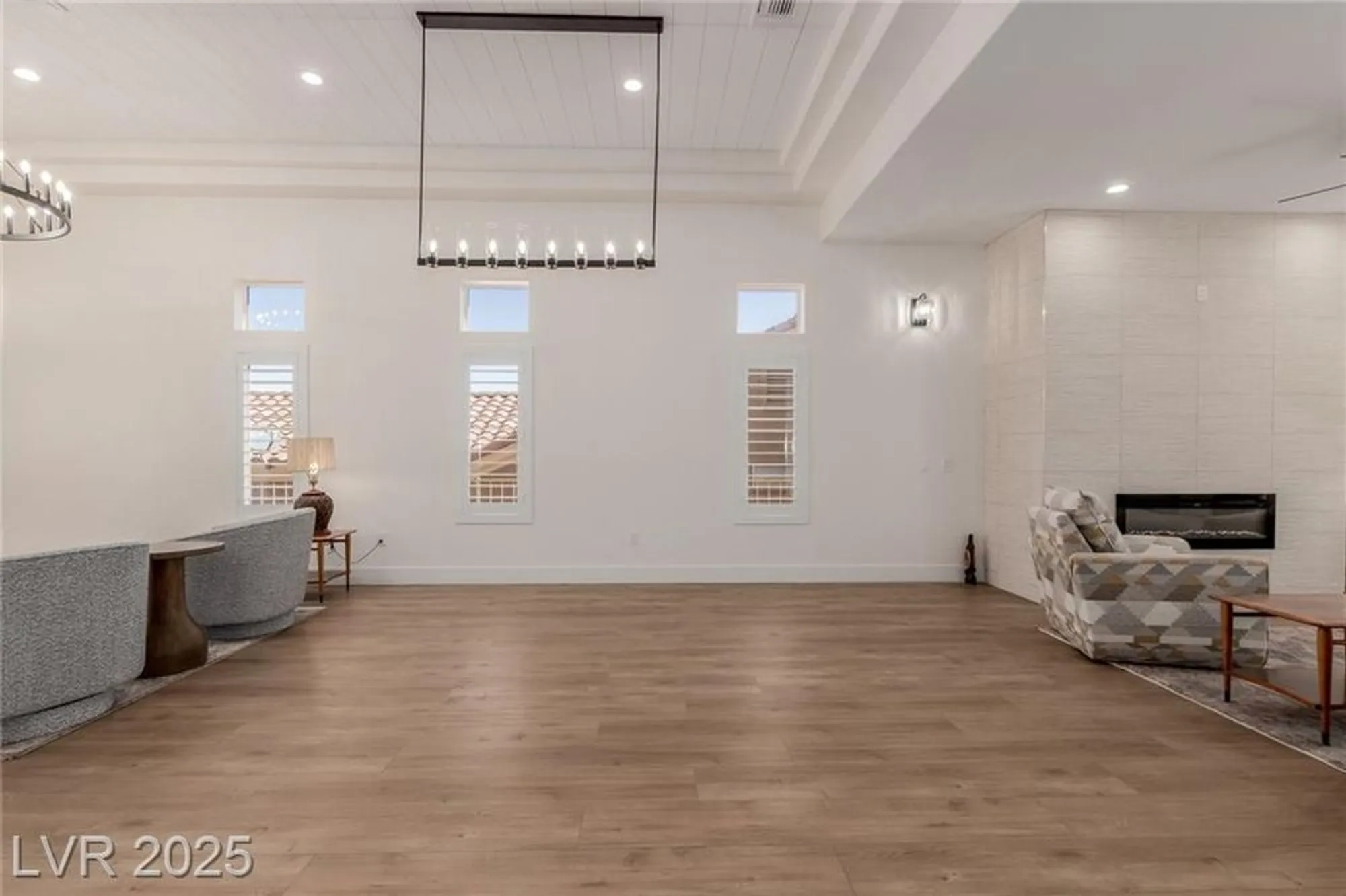 Property Slideshow image 10 of 49 | 2824 faiss dr, Las Vegas, NV, 89134