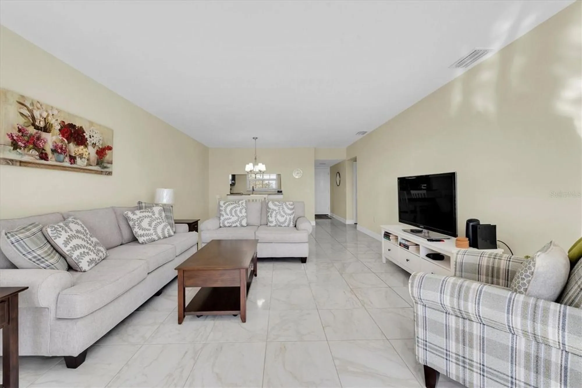 Property Slideshow image 10 of 33 | 19029 us highway 19 n apt 8-25, Clearwater, FL, 33764