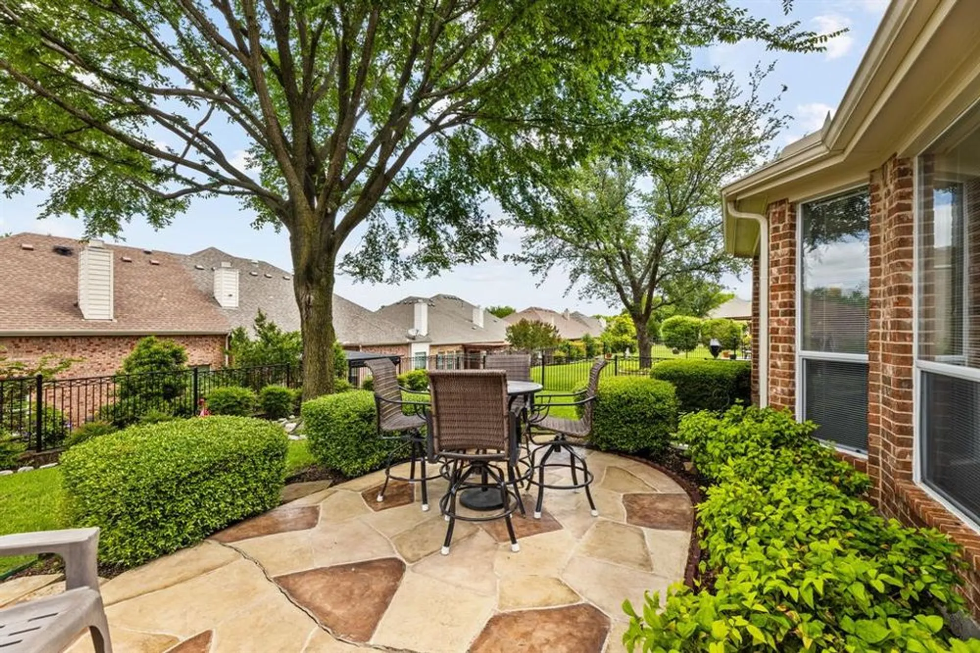 Property Slideshow image 5 of 33 | 1453 cattle baron ct, Fairview, TX, 75069